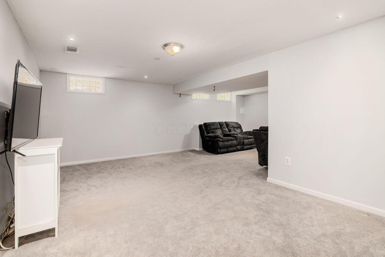 10119 Rosecrans Road