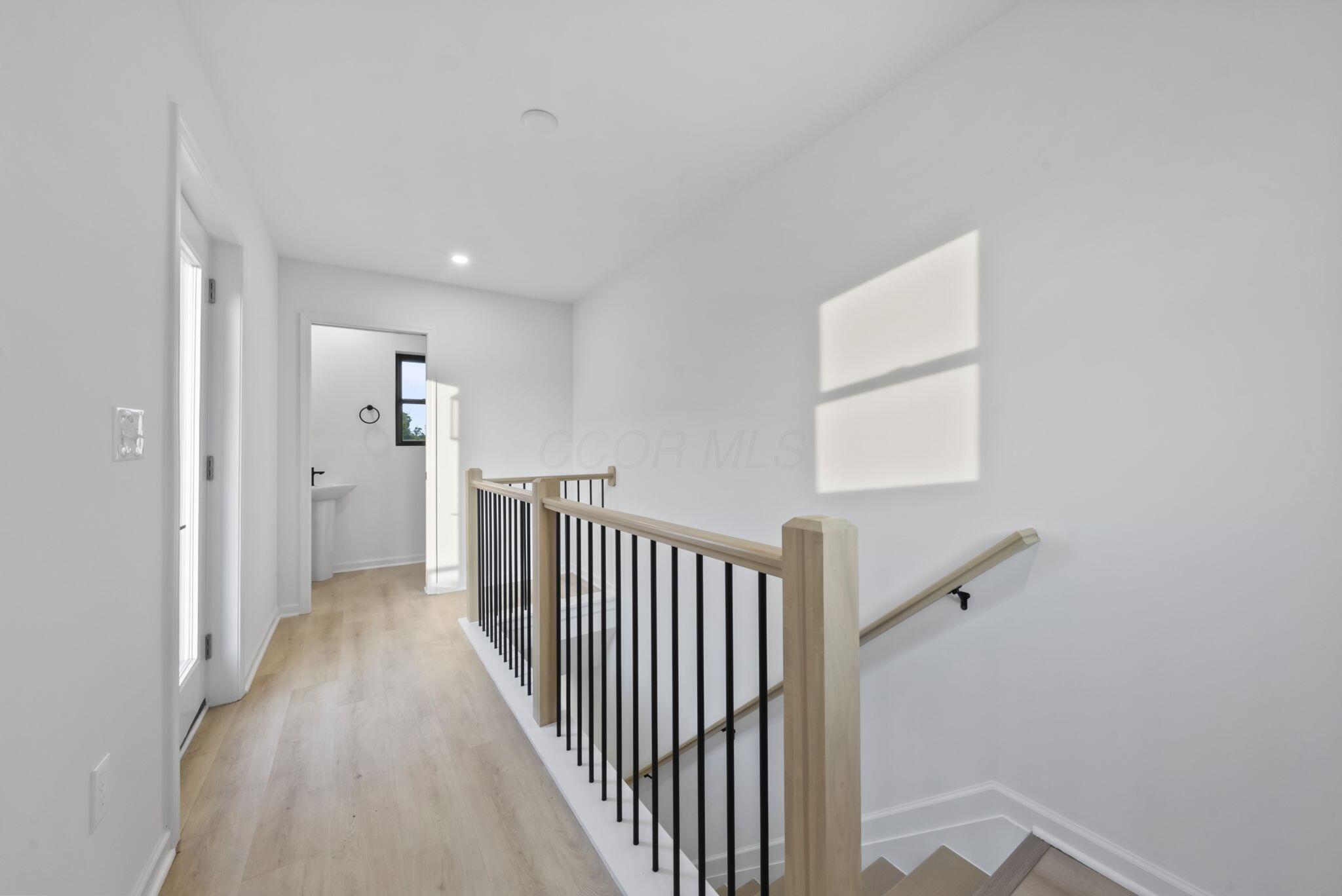 583 E Walnut Street