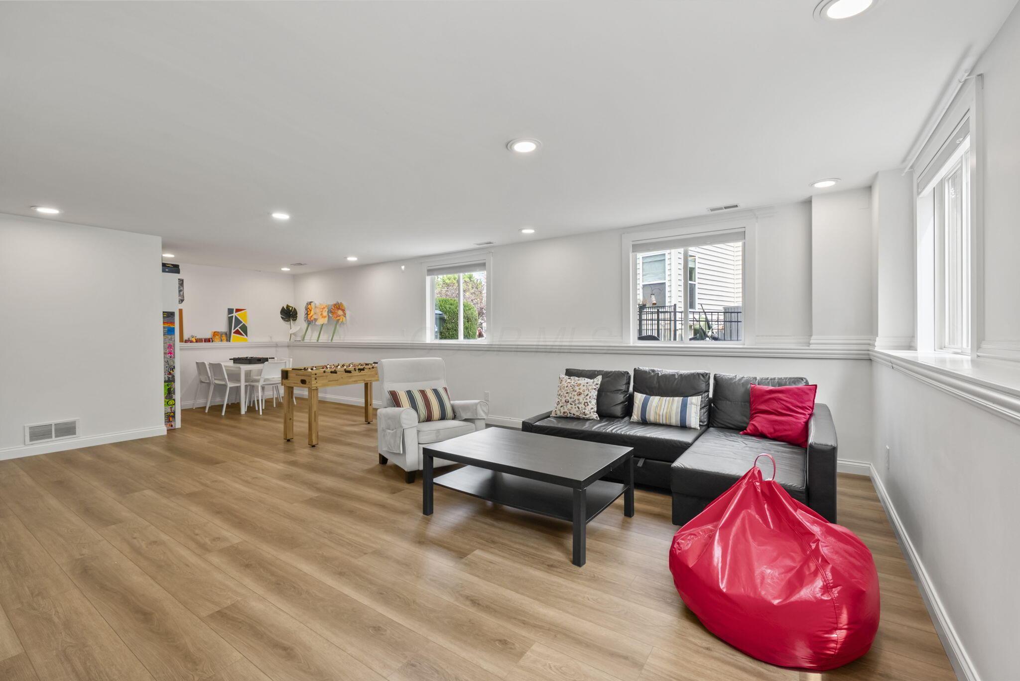 4401 Scioto Parkway