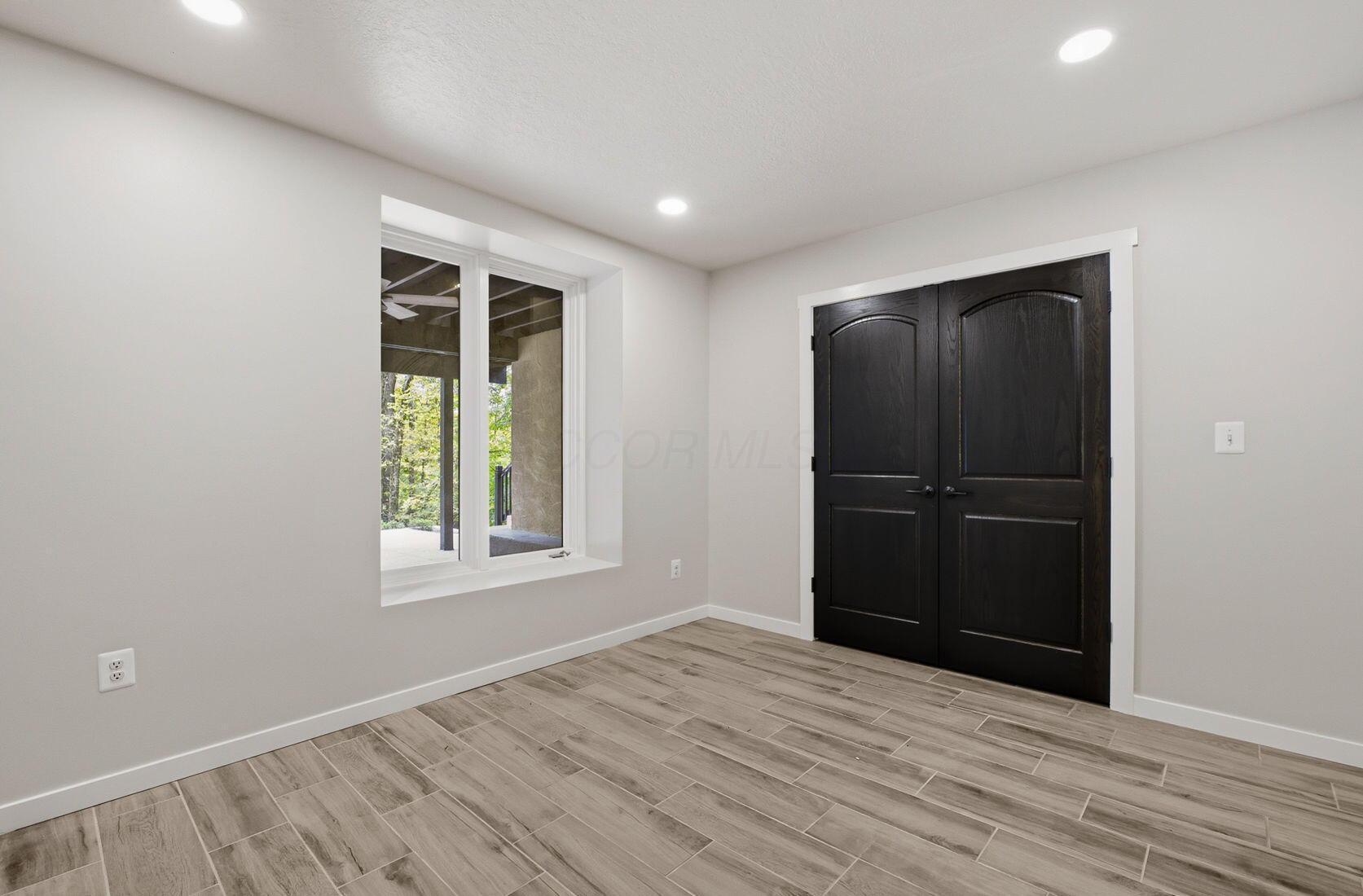 4640 Donegal Cliffs Drive