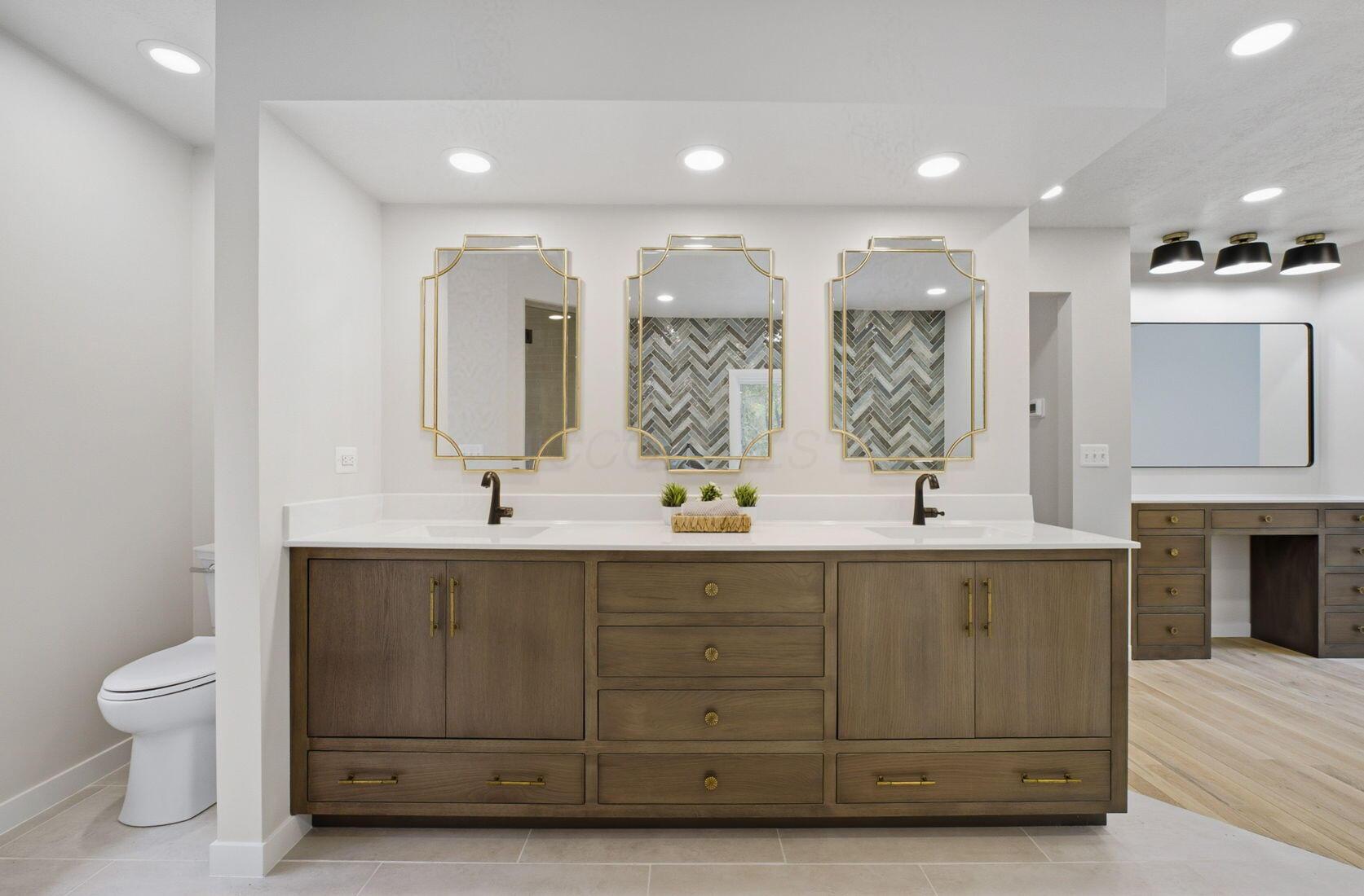 4640 Donegal Cliffs Drive