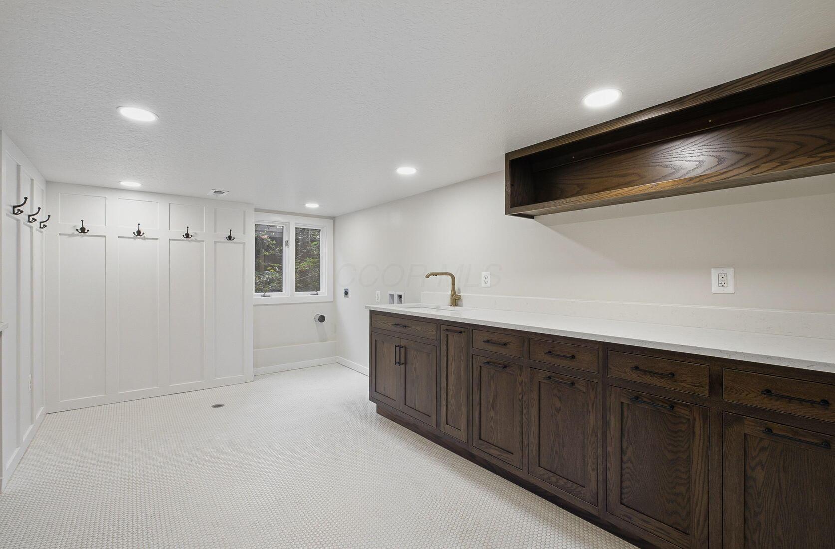 4640 Donegal Cliffs Drive