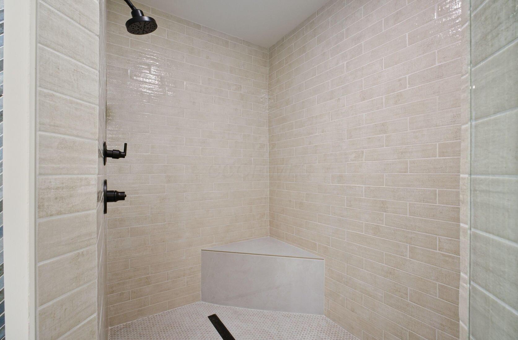 4640 Donegal Cliffs Drive