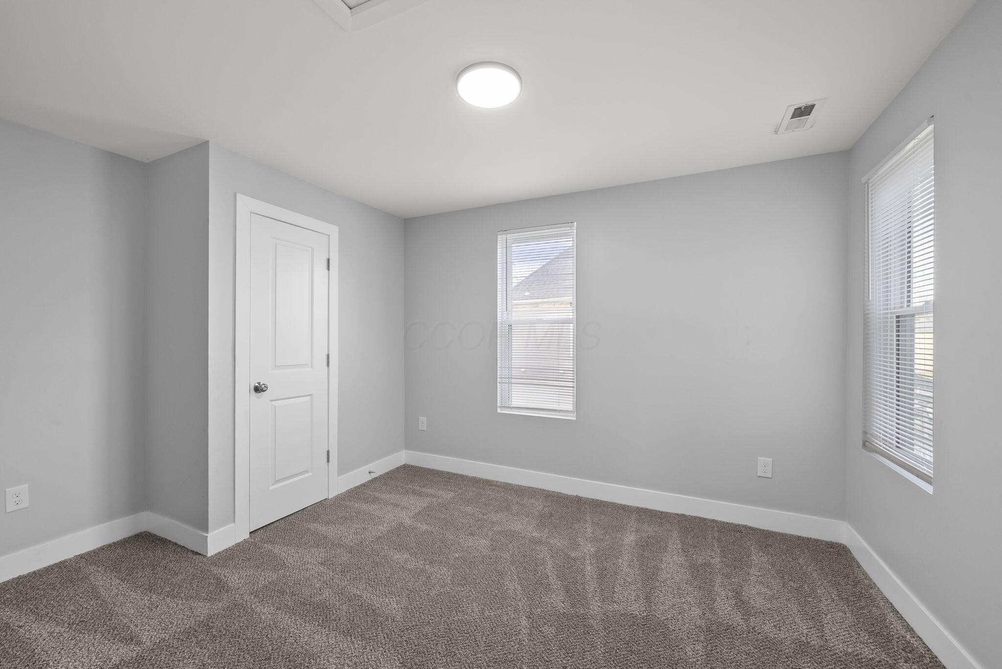 211 S Princeton Avenue