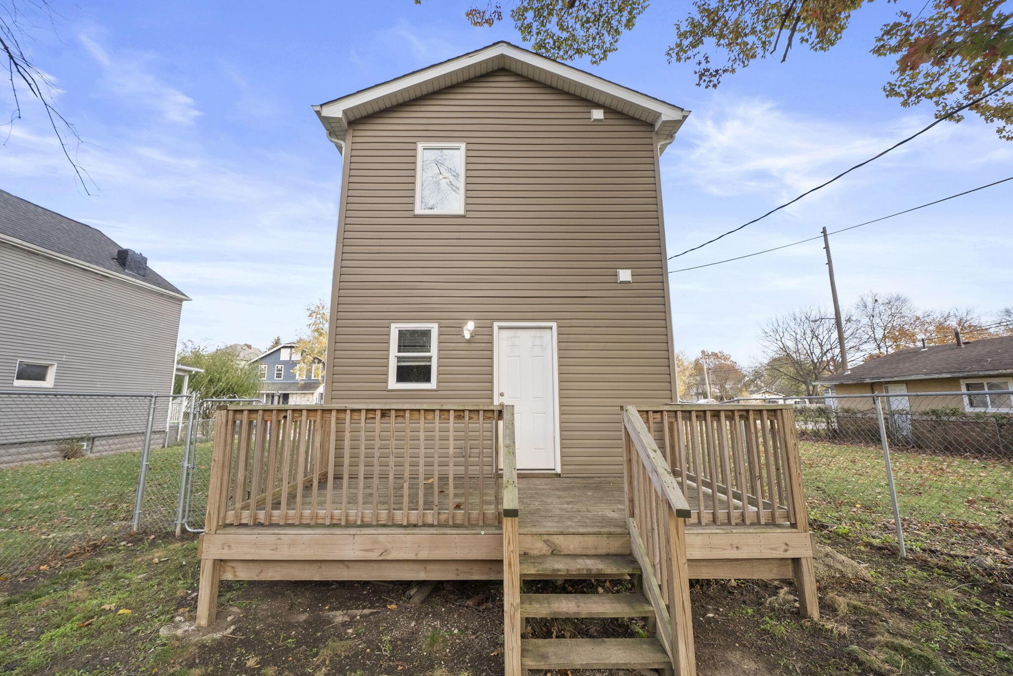 211 S Princeton Avenue