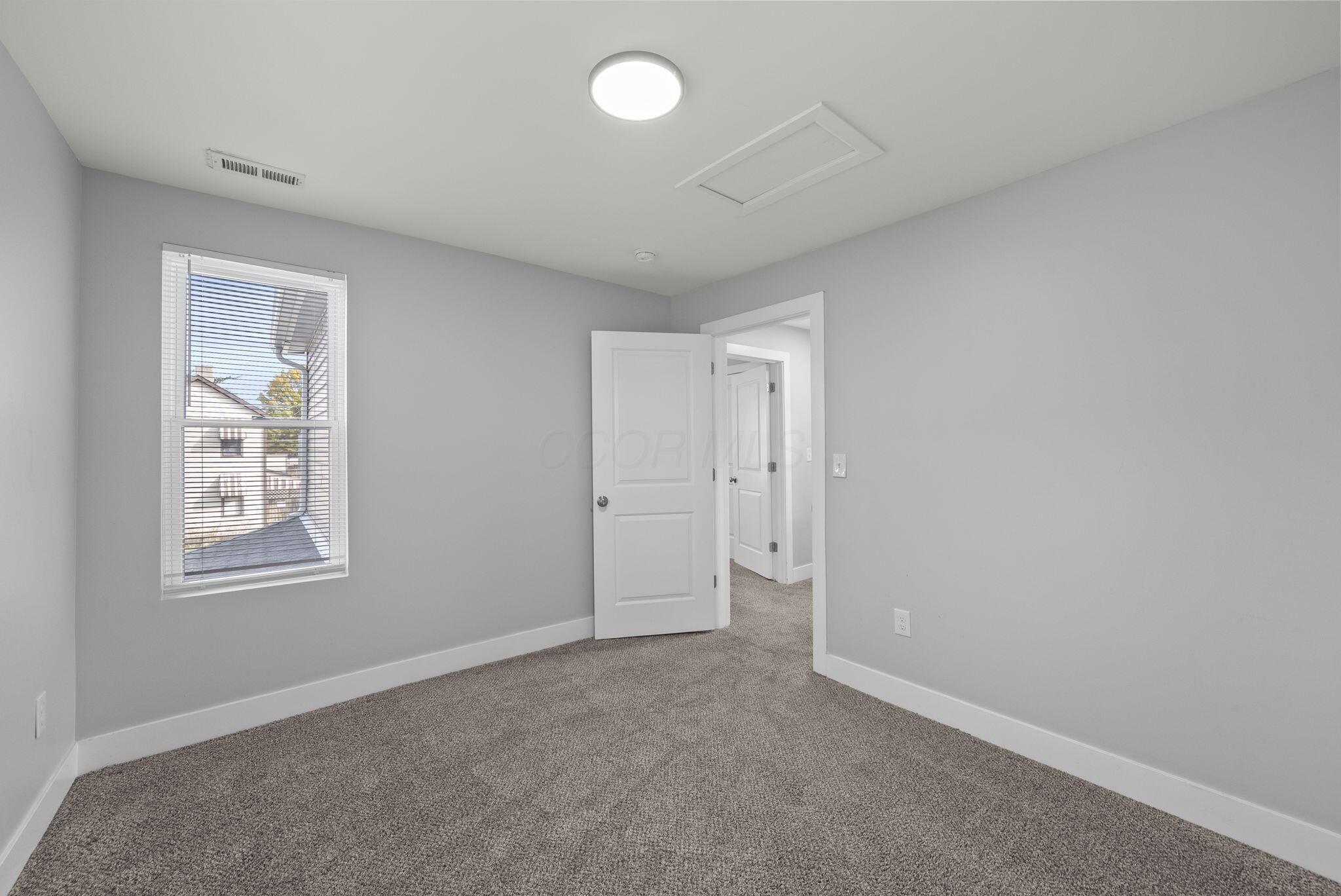 211 S Princeton Avenue