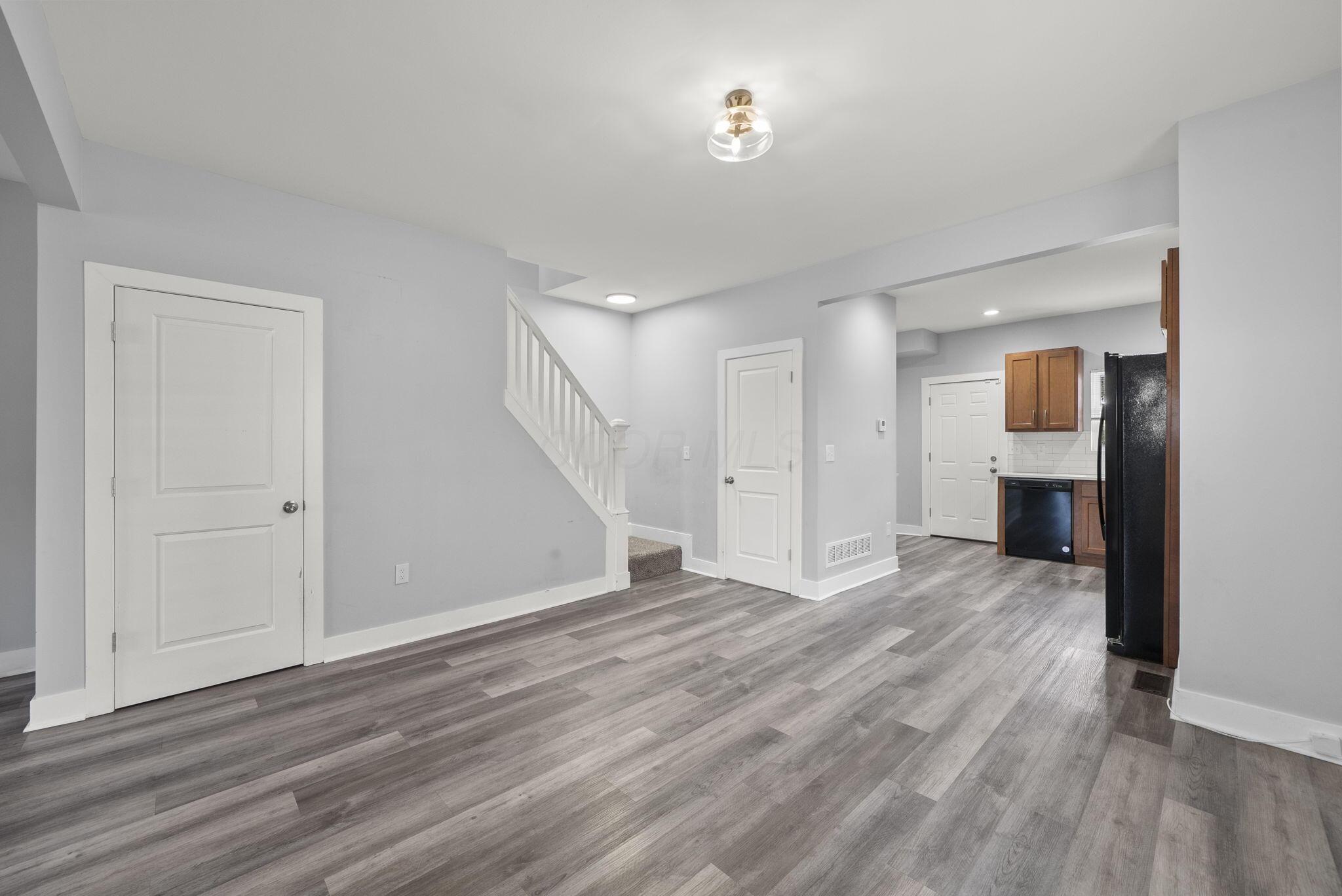 211 S Princeton Avenue