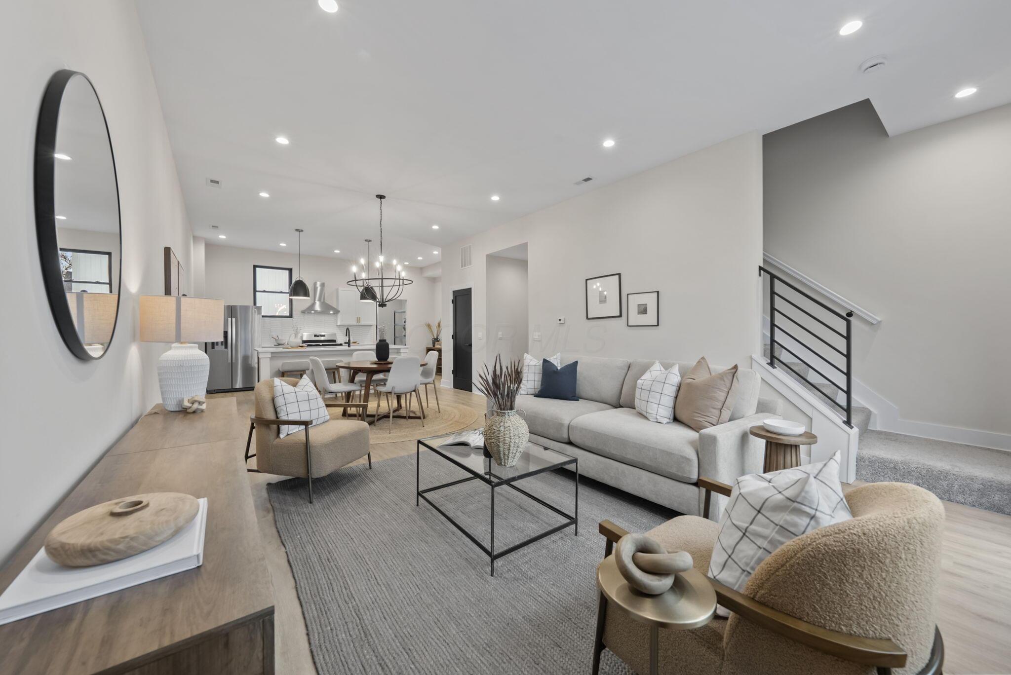 1095 Franklin Avenue