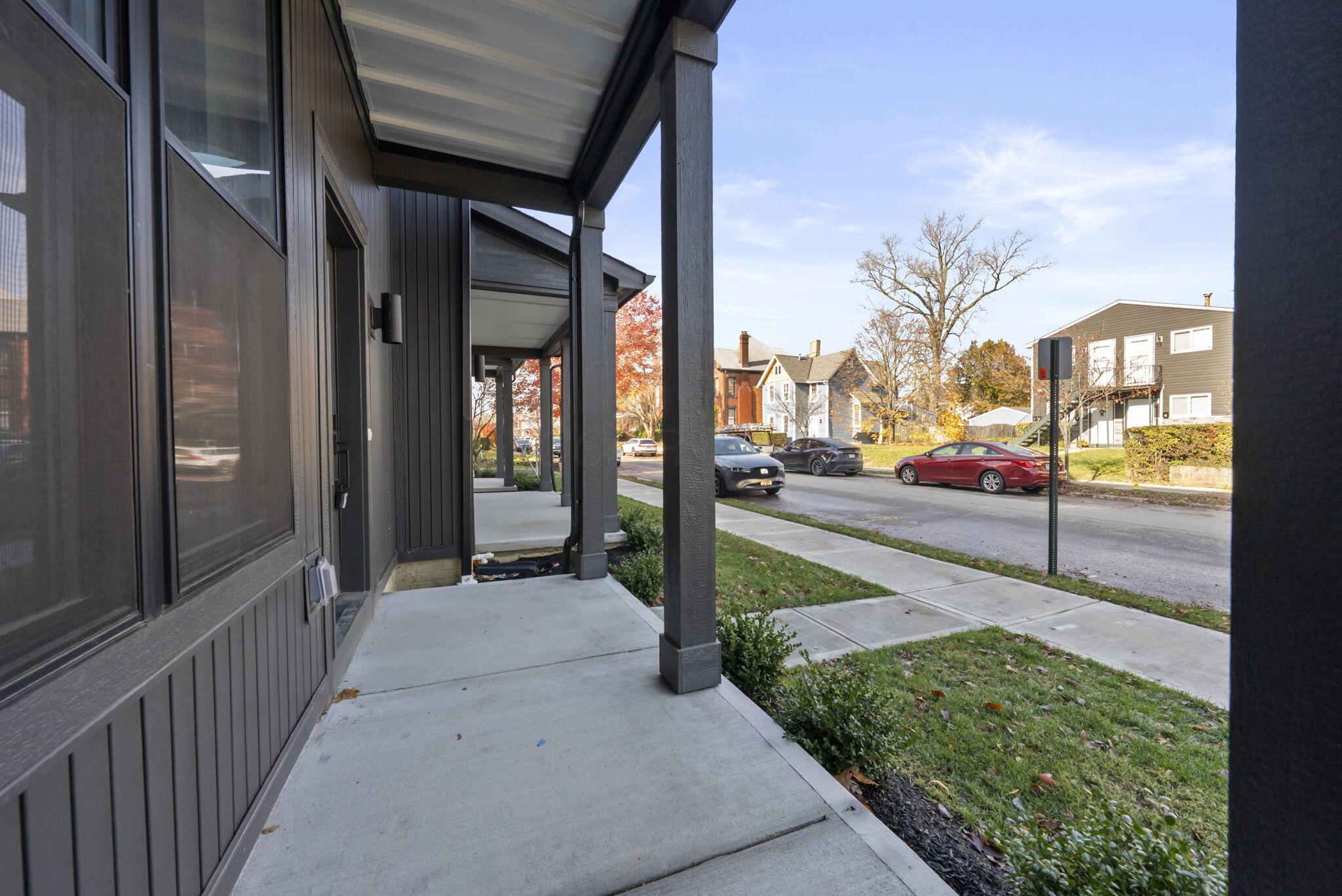 1095 Franklin Avenue