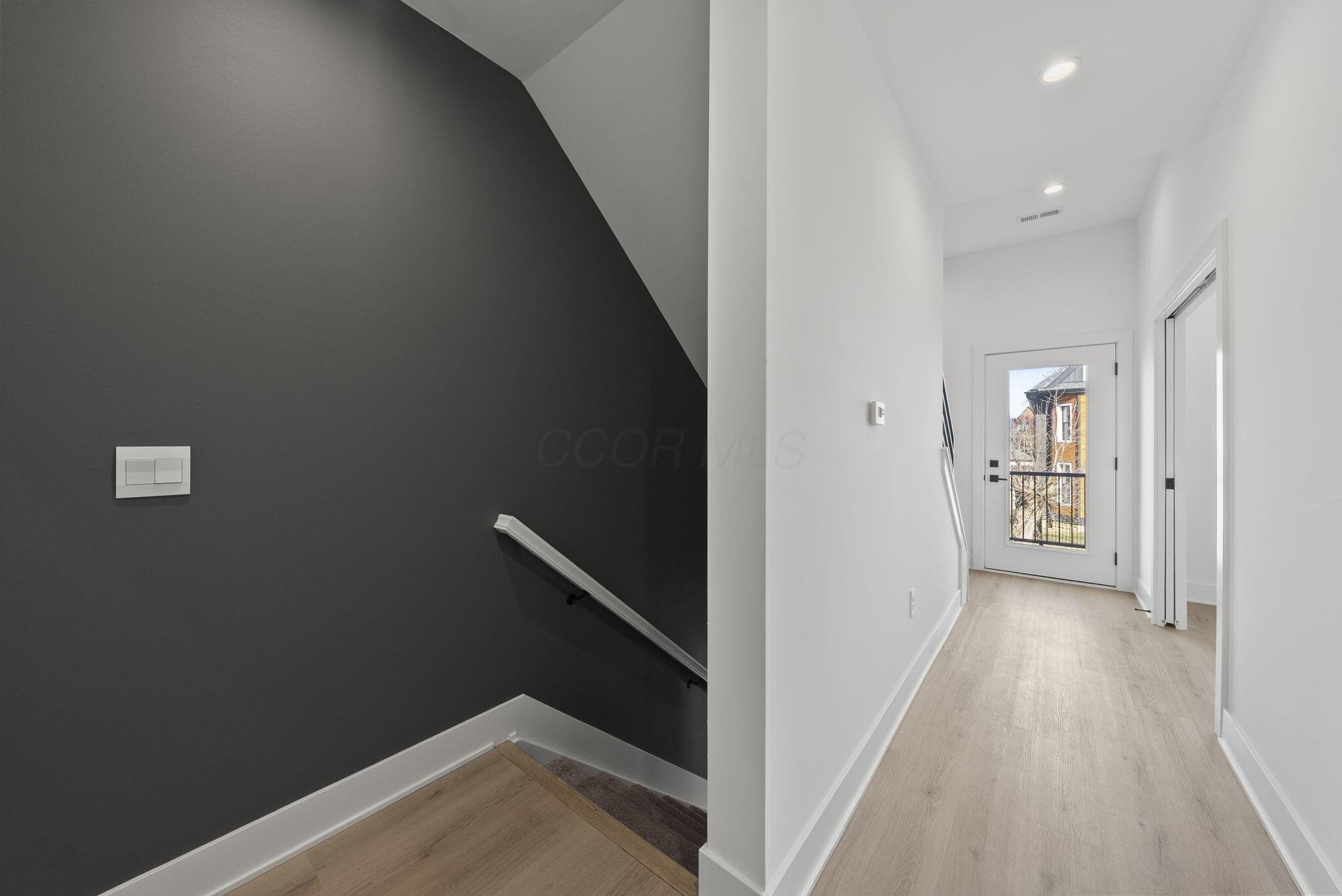 1097 Franklin Avenue