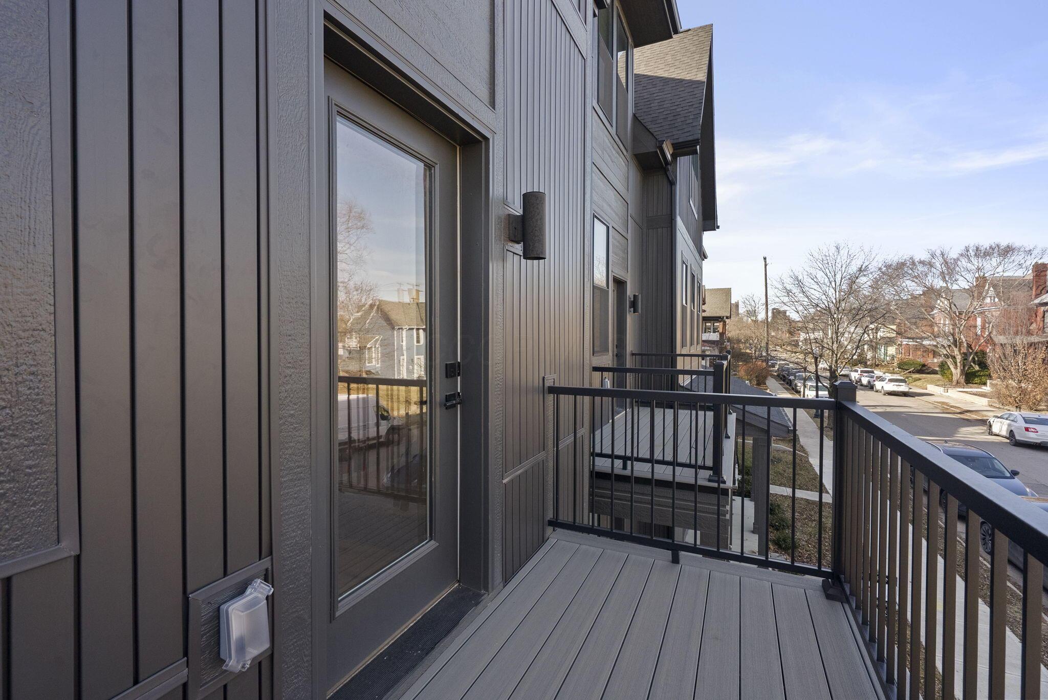 1097 Franklin Avenue