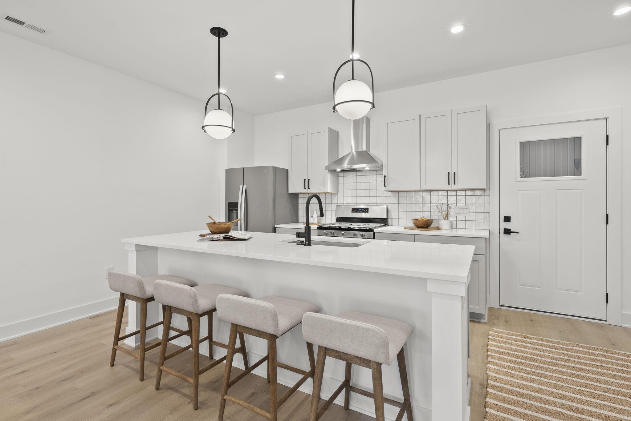 1097 Franklin Avenue