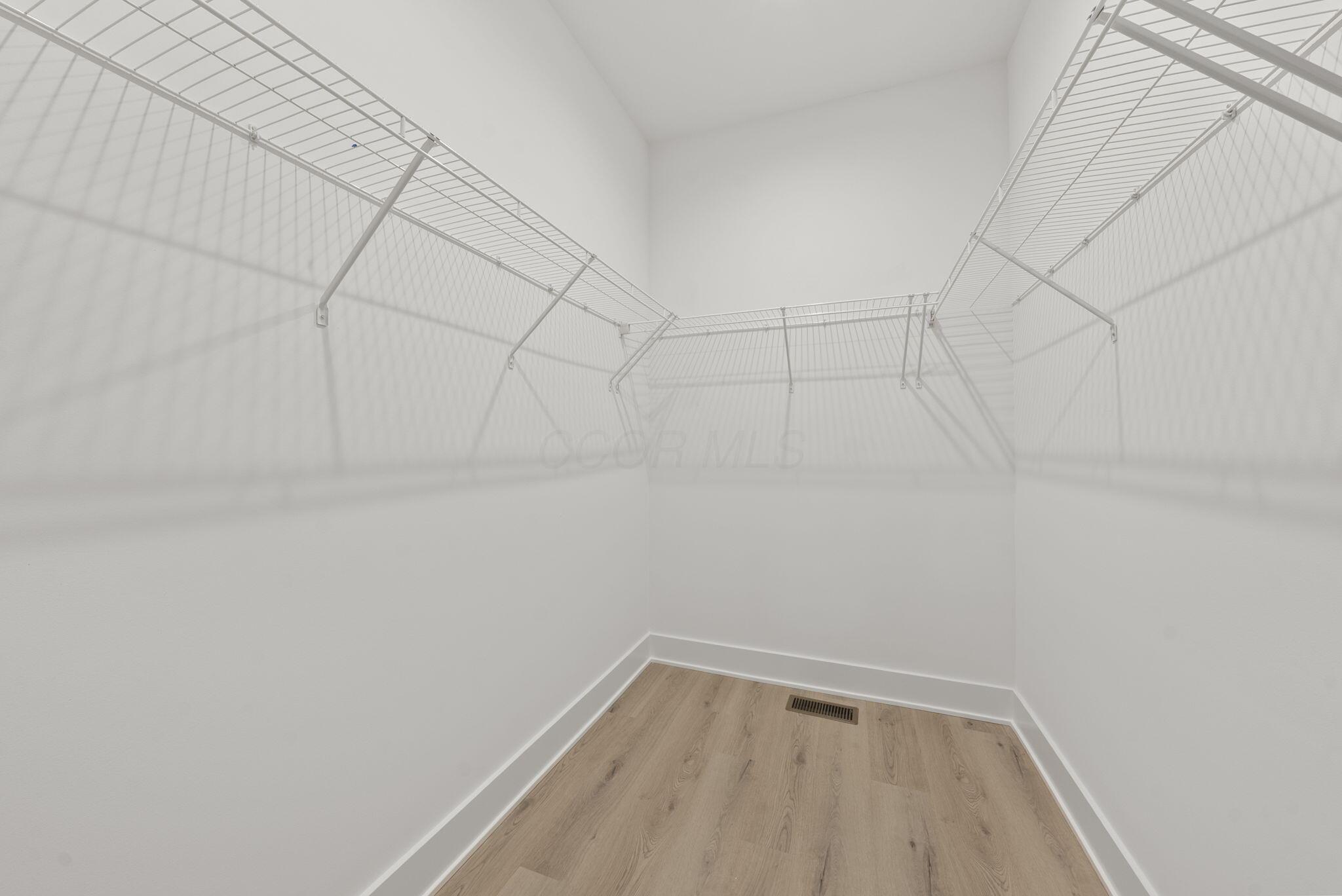 1097 Franklin Avenue