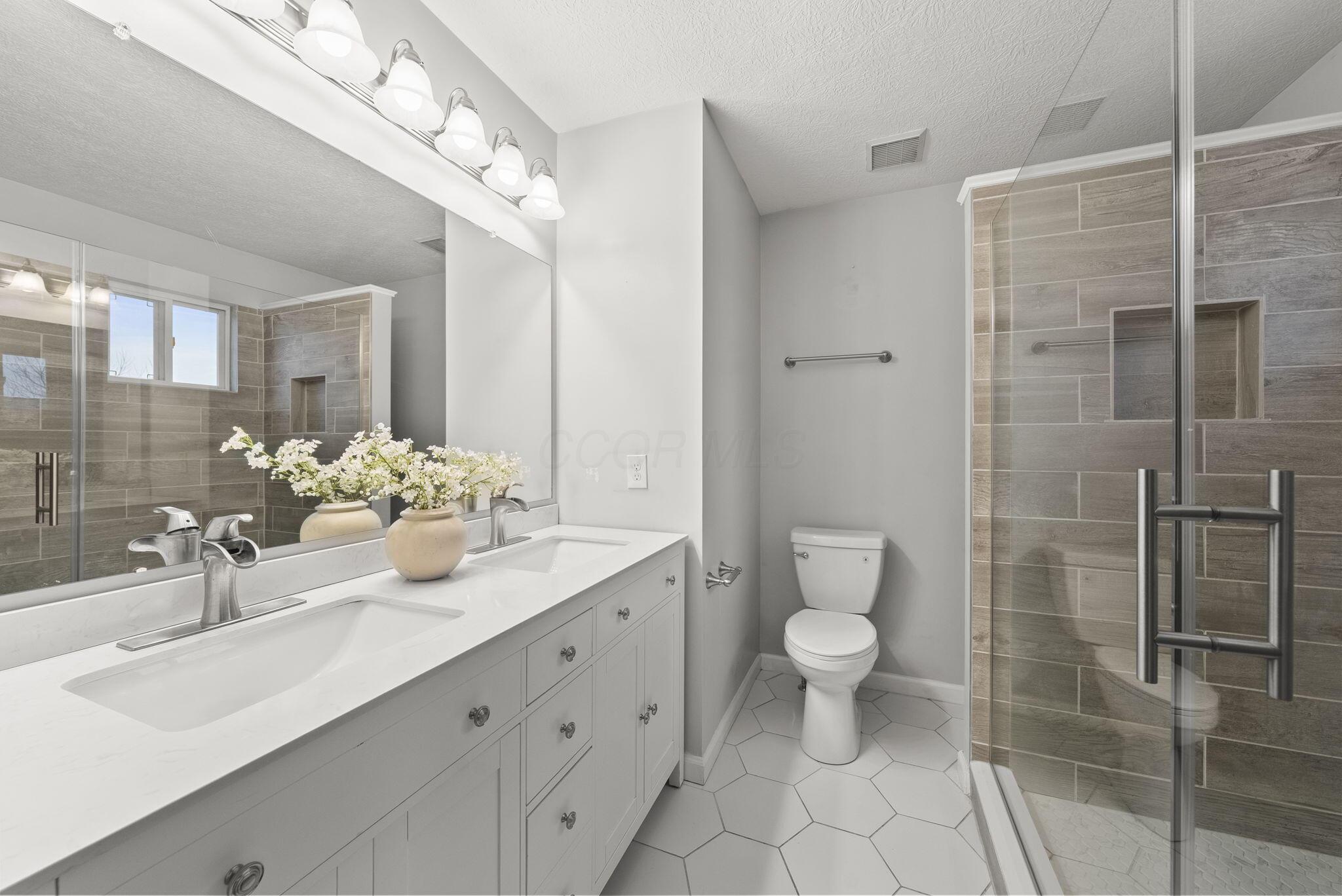 7250 Upper Albany Drive