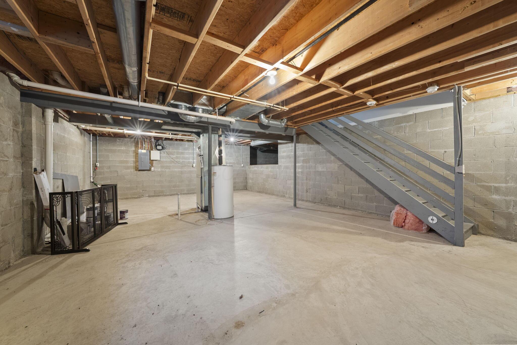 7250 Upper Albany Drive