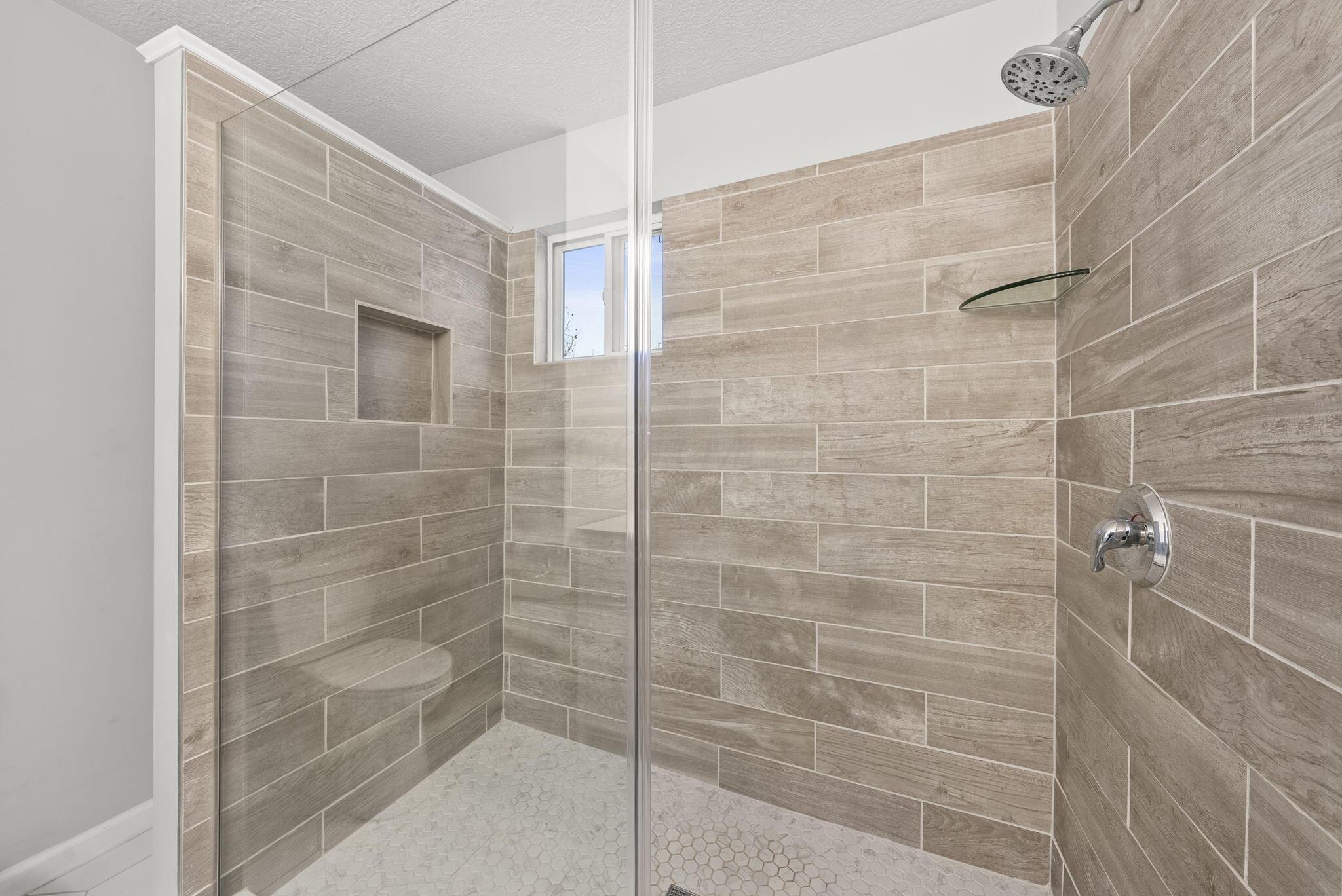 7250 Upper Albany Drive