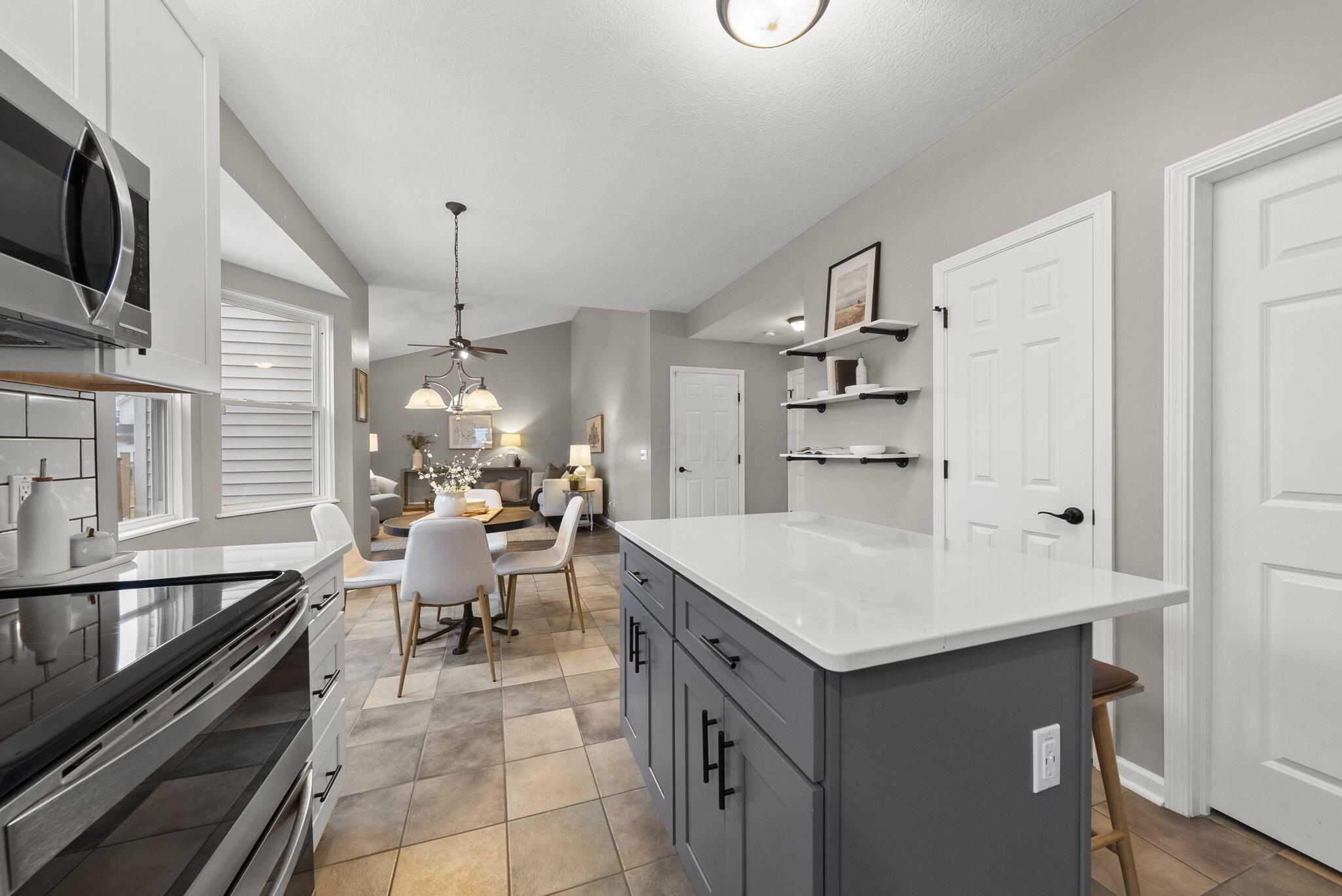 7250 Upper Albany Drive