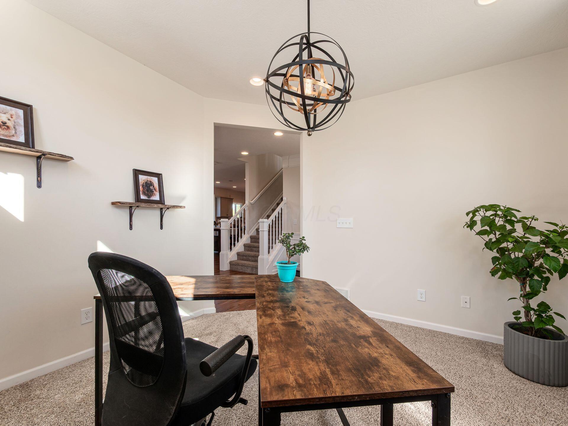 839 Corylus Drive SW
