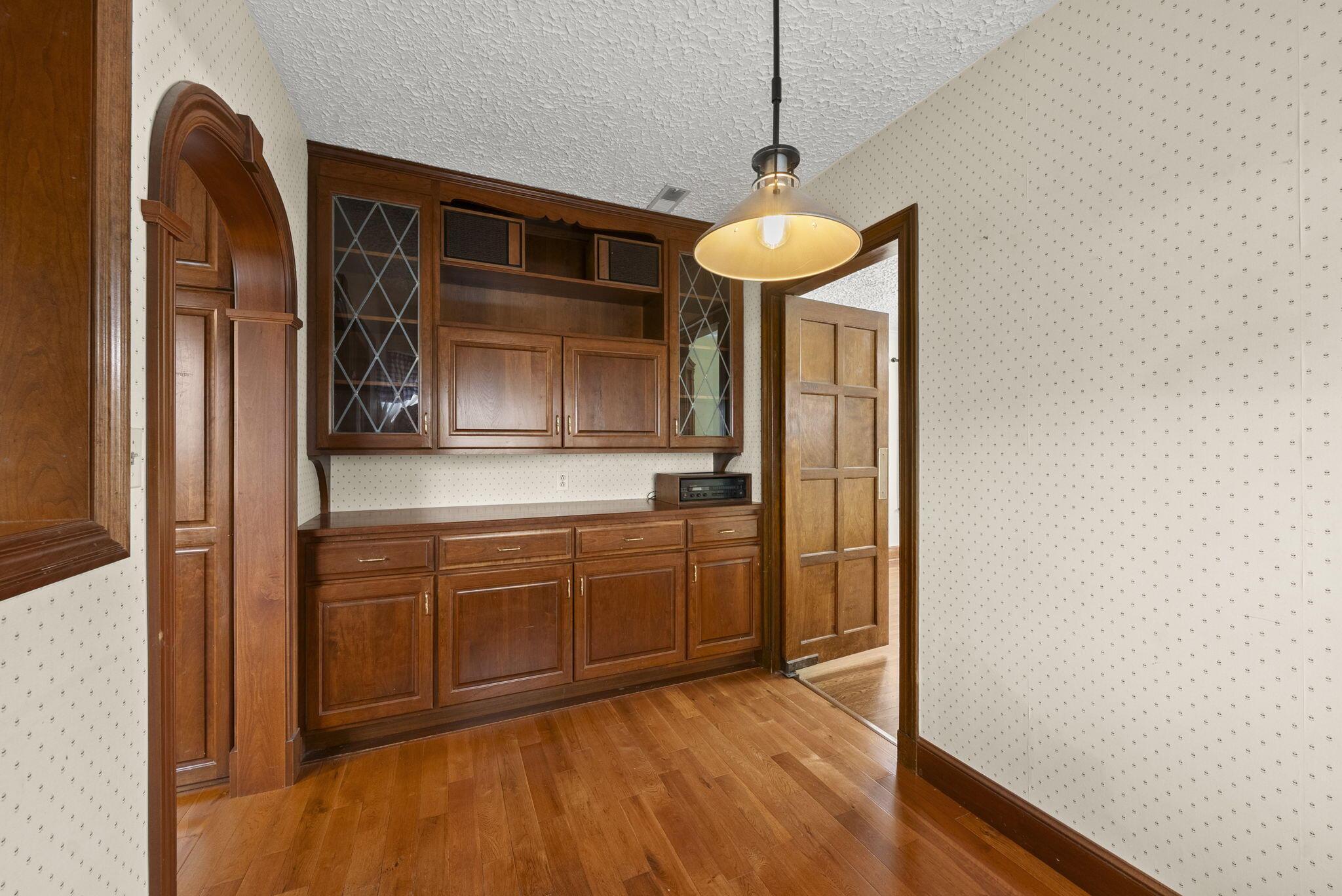 2505 Coventry Road