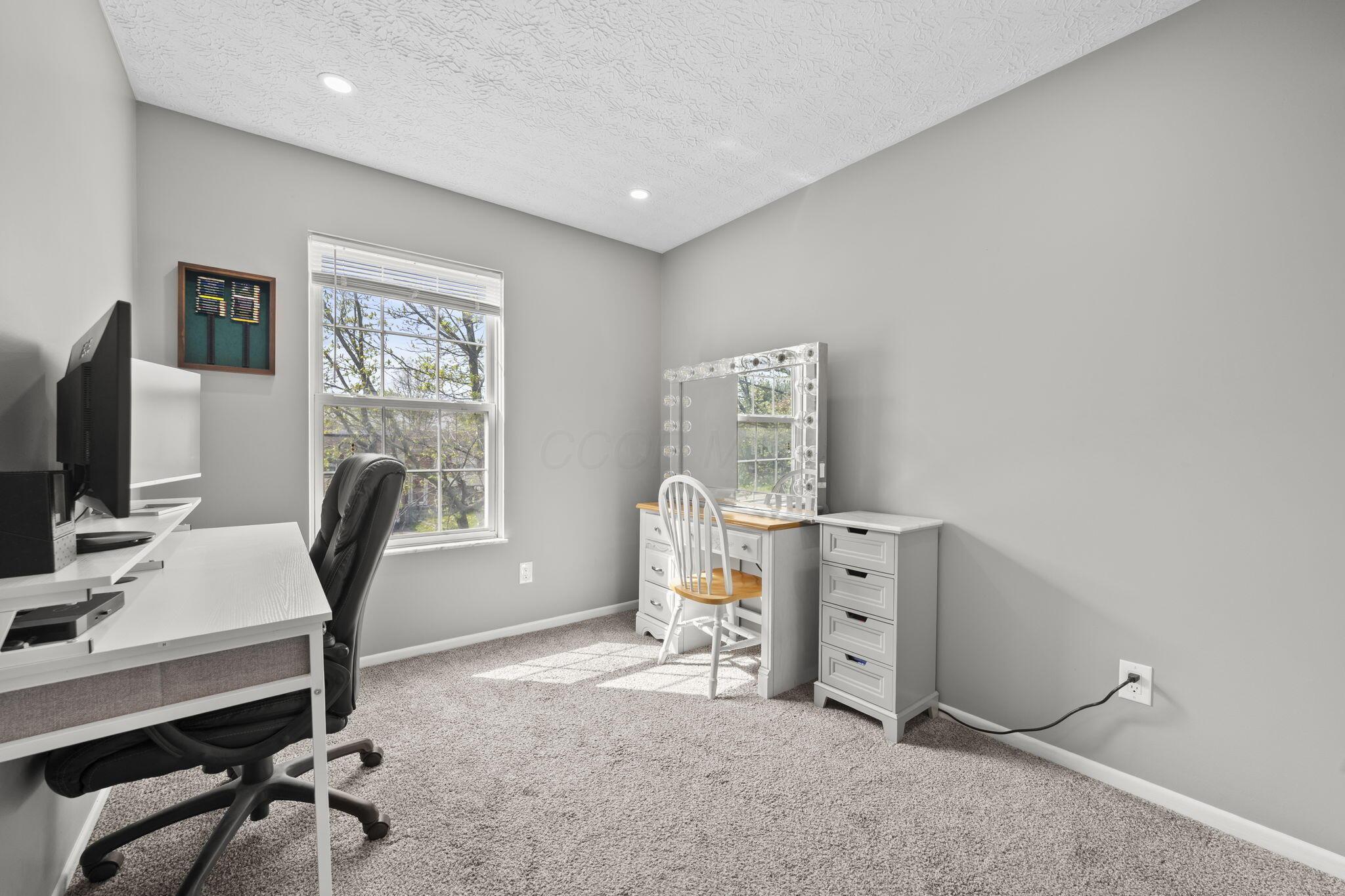 6818 Bennell Drive