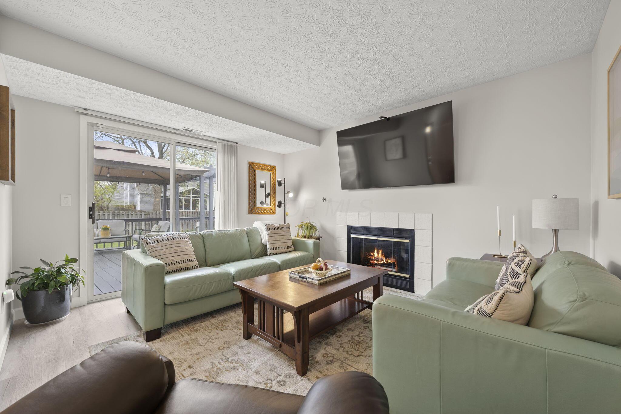 6818 Bennell Drive