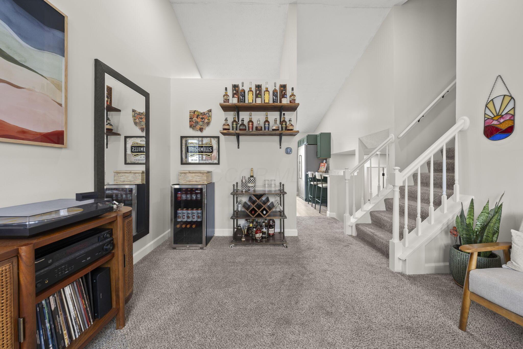 6818 Bennell Drive