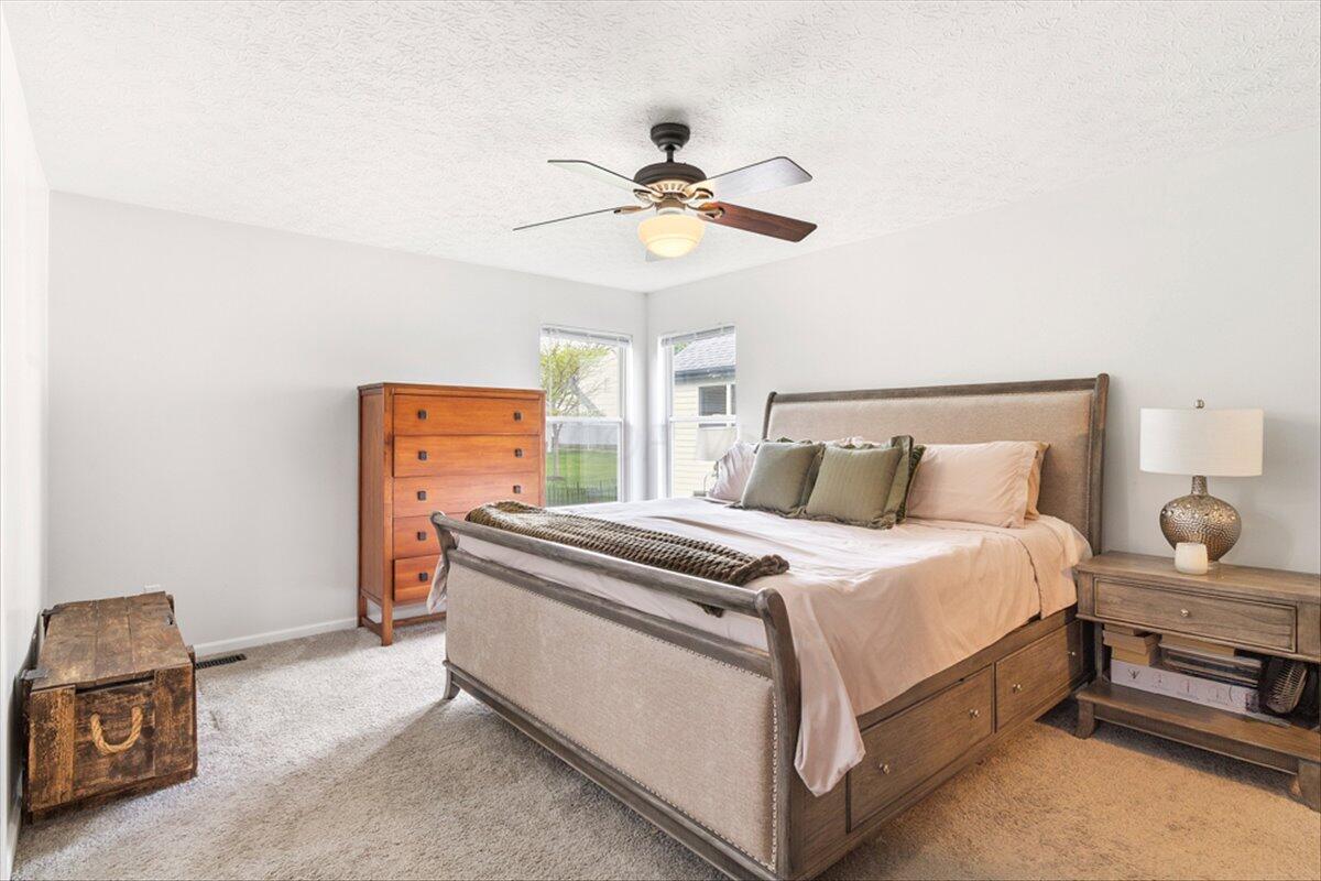 5701 Killiney Lane