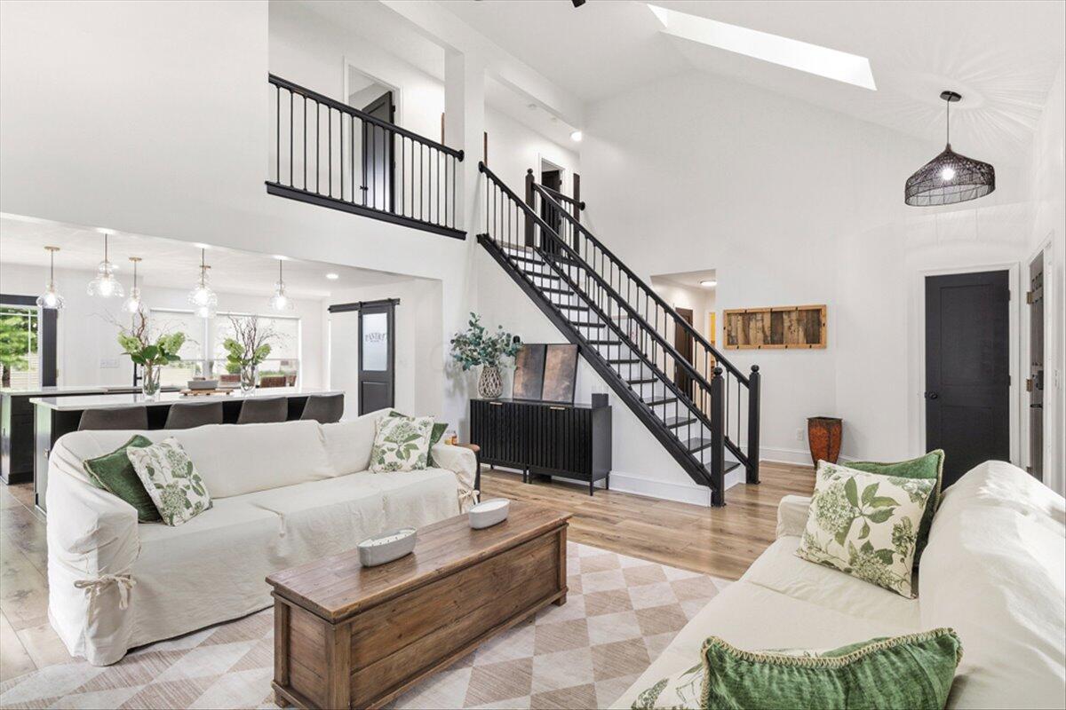 5701 Killiney Lane