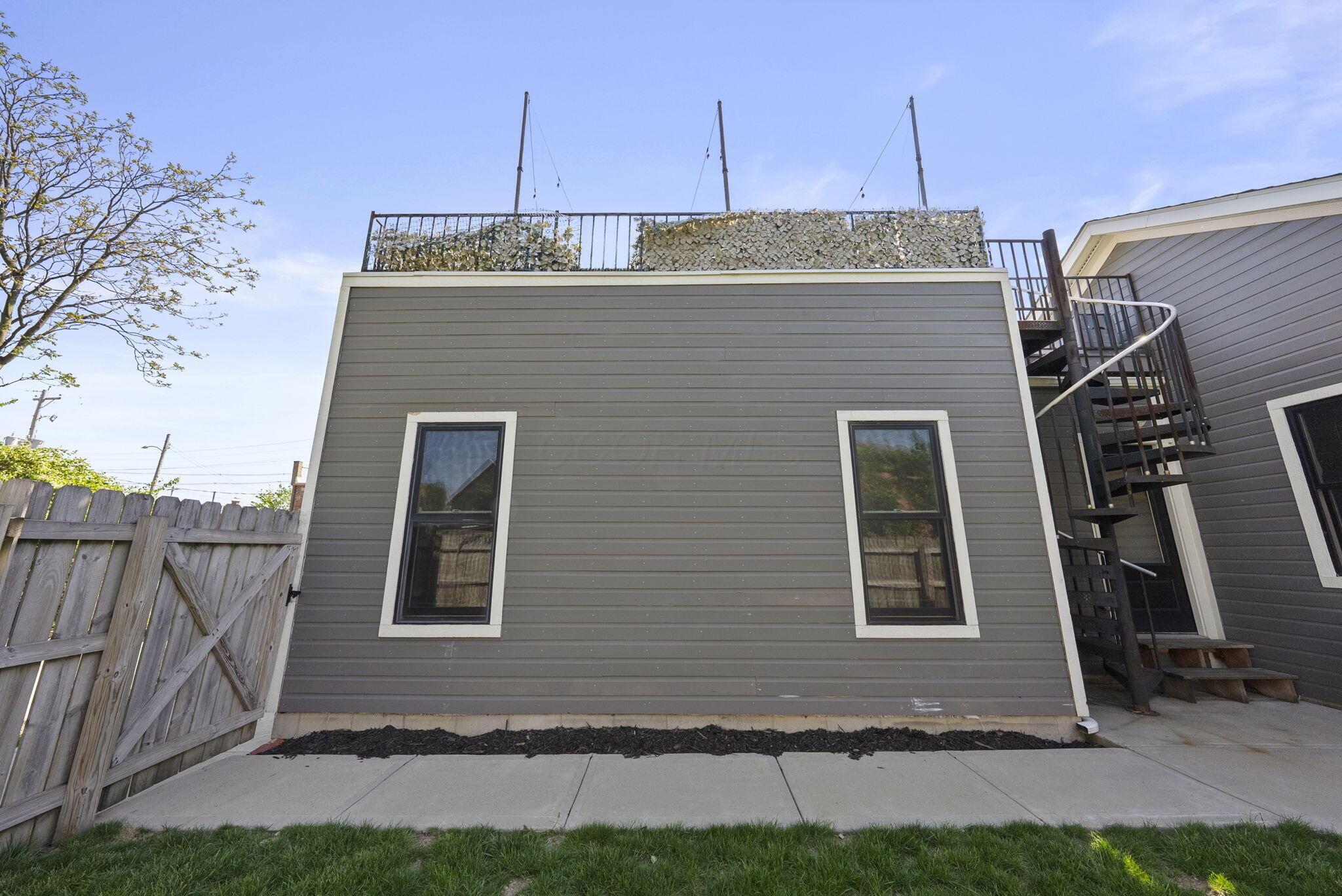 192 E 2nd Avenue