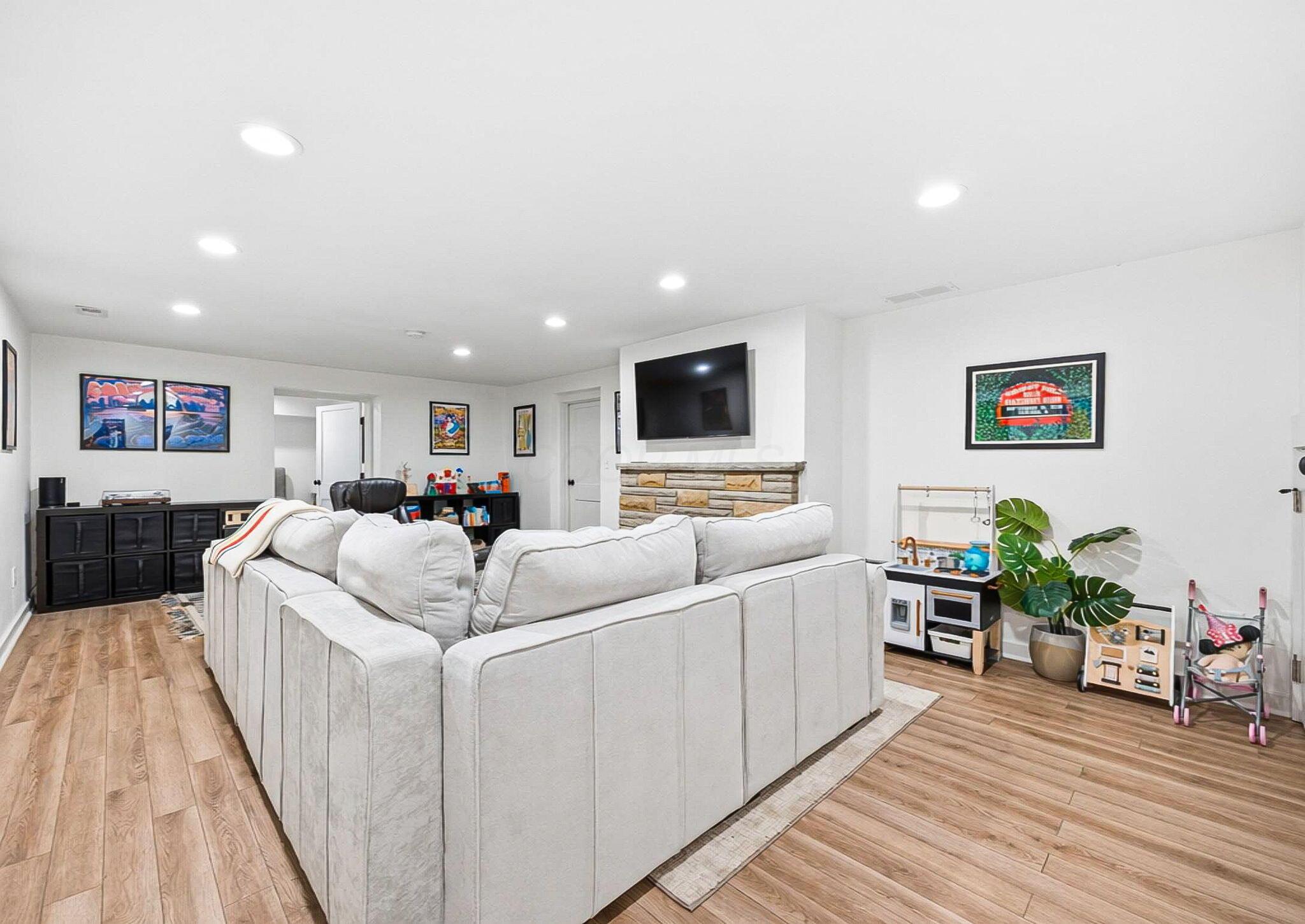 2642 Clifton Road