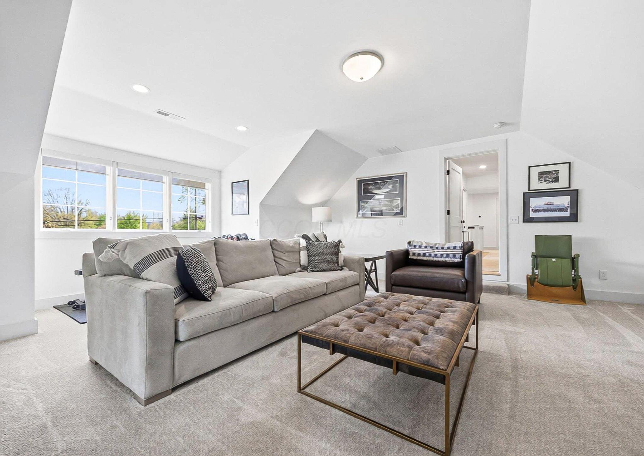 2642 Clifton Road