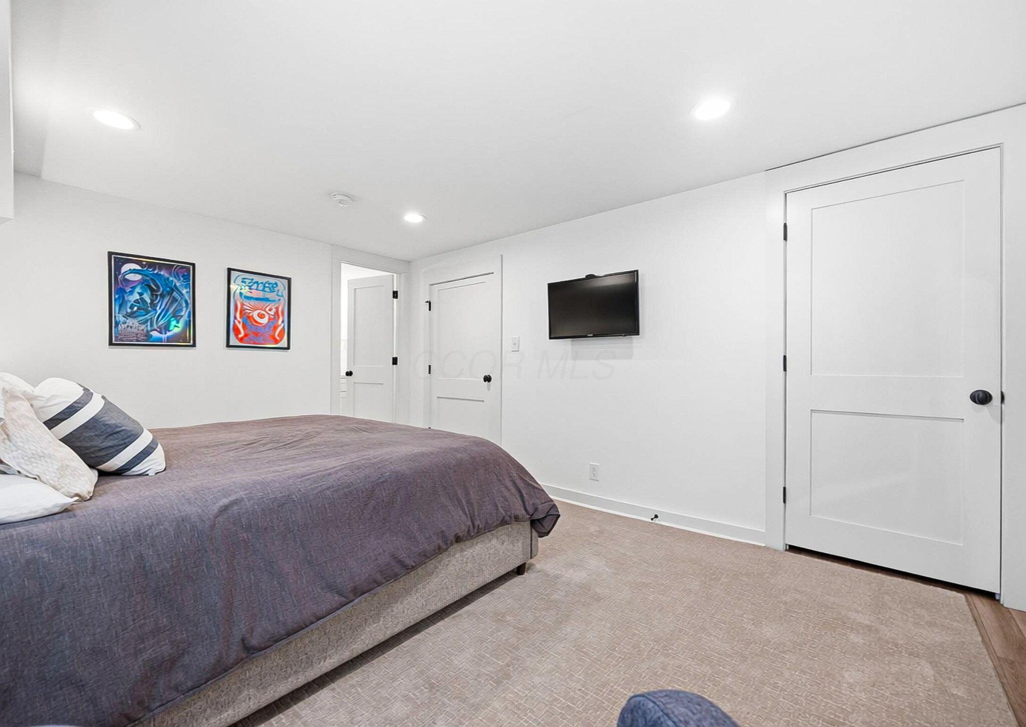 2642 Clifton Road