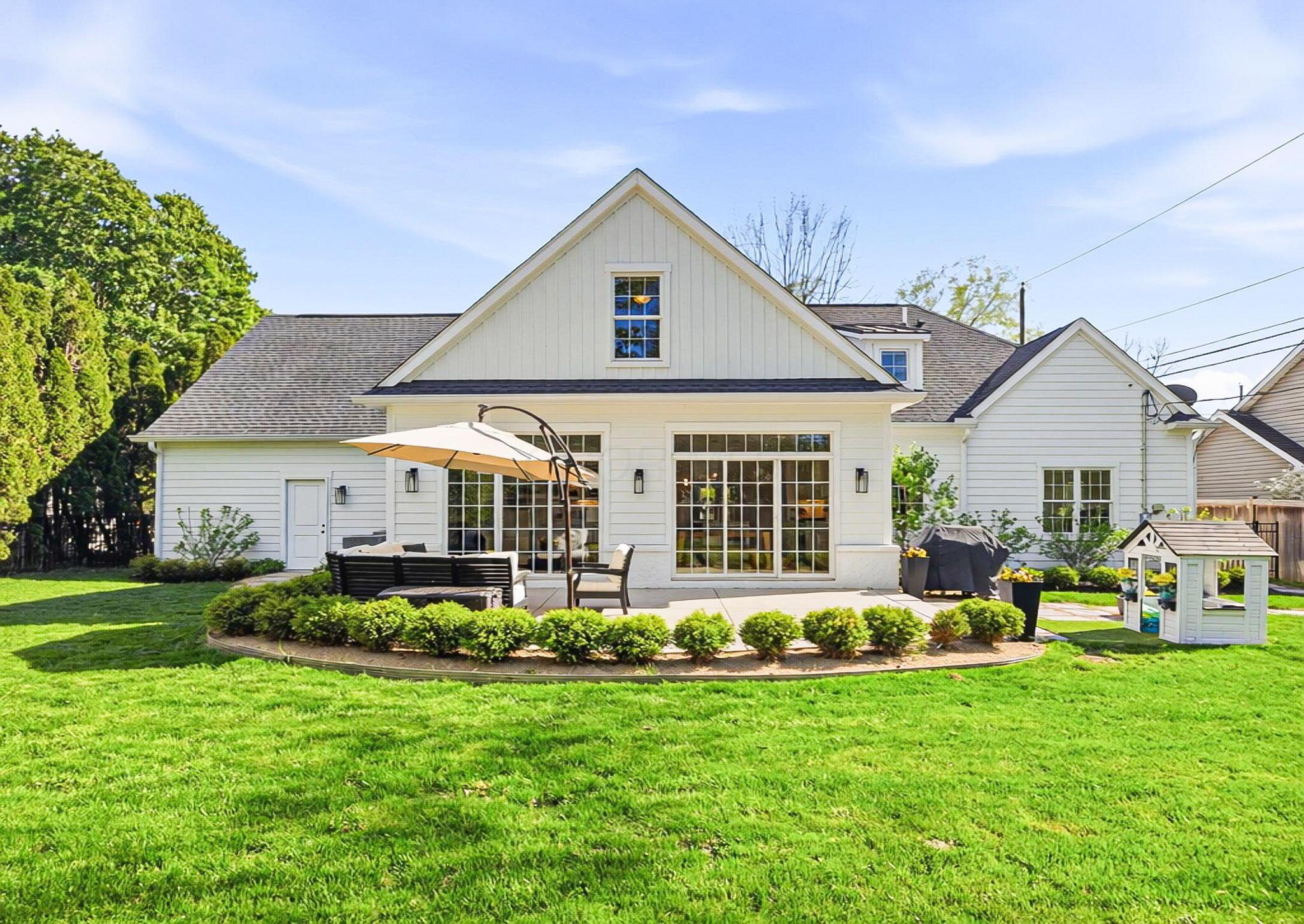 2642 Clifton Road
