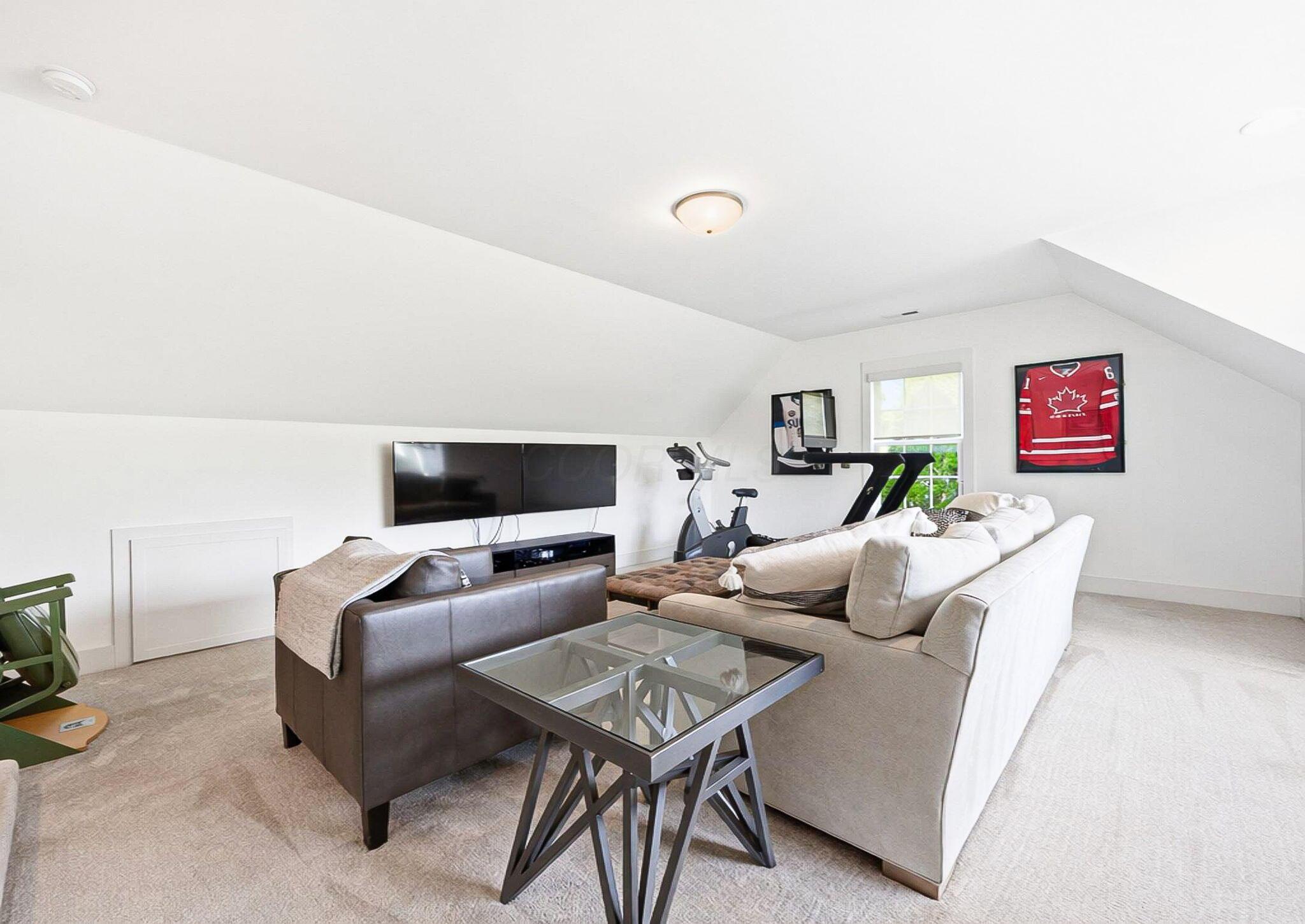 2642 Clifton Road
