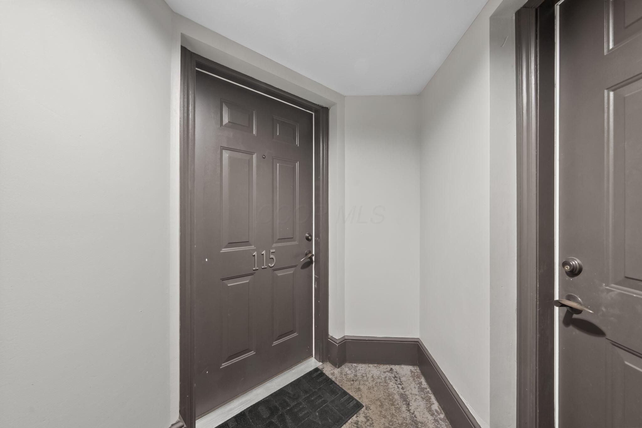 544 S Front Street, 115