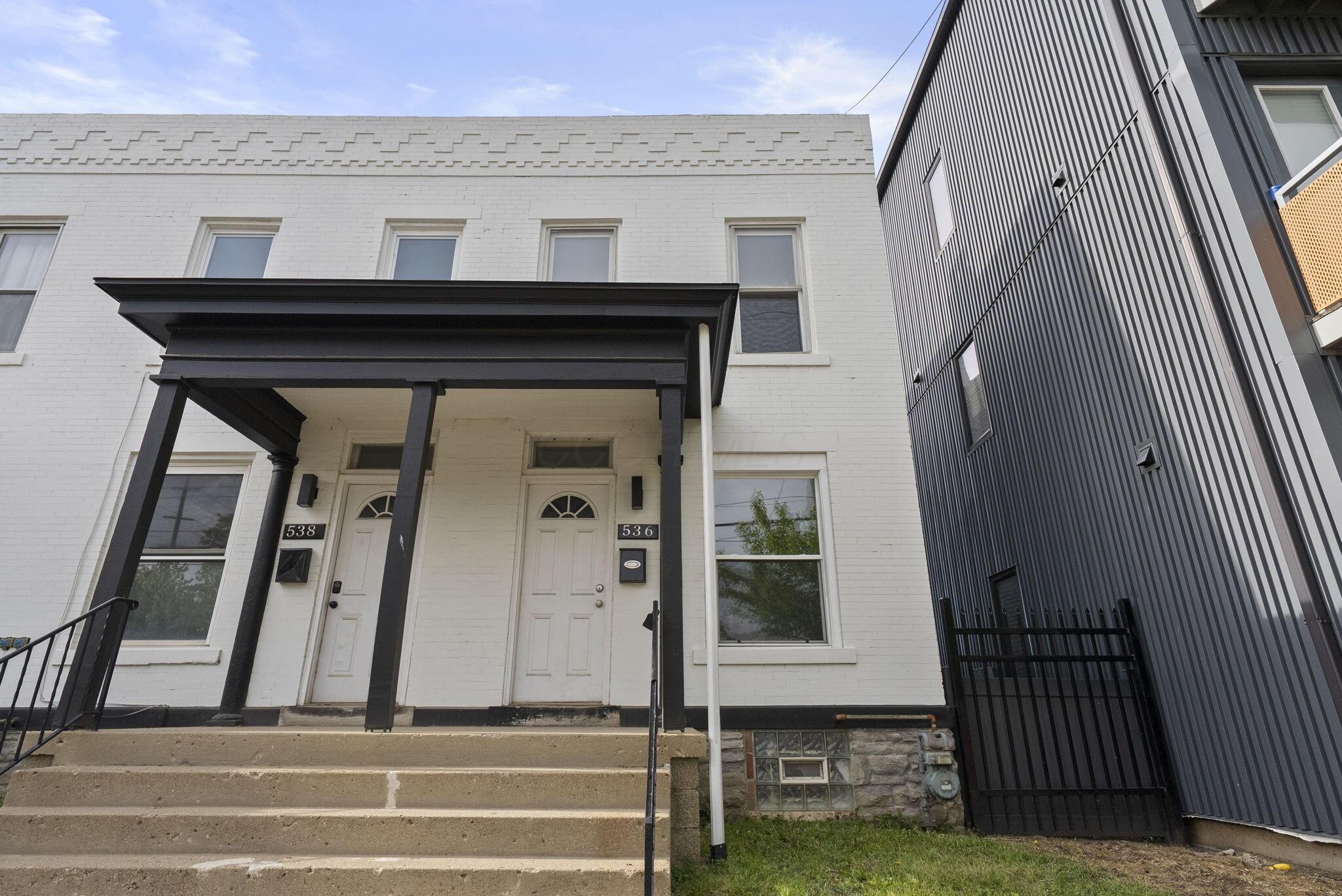 536 W Town Street
