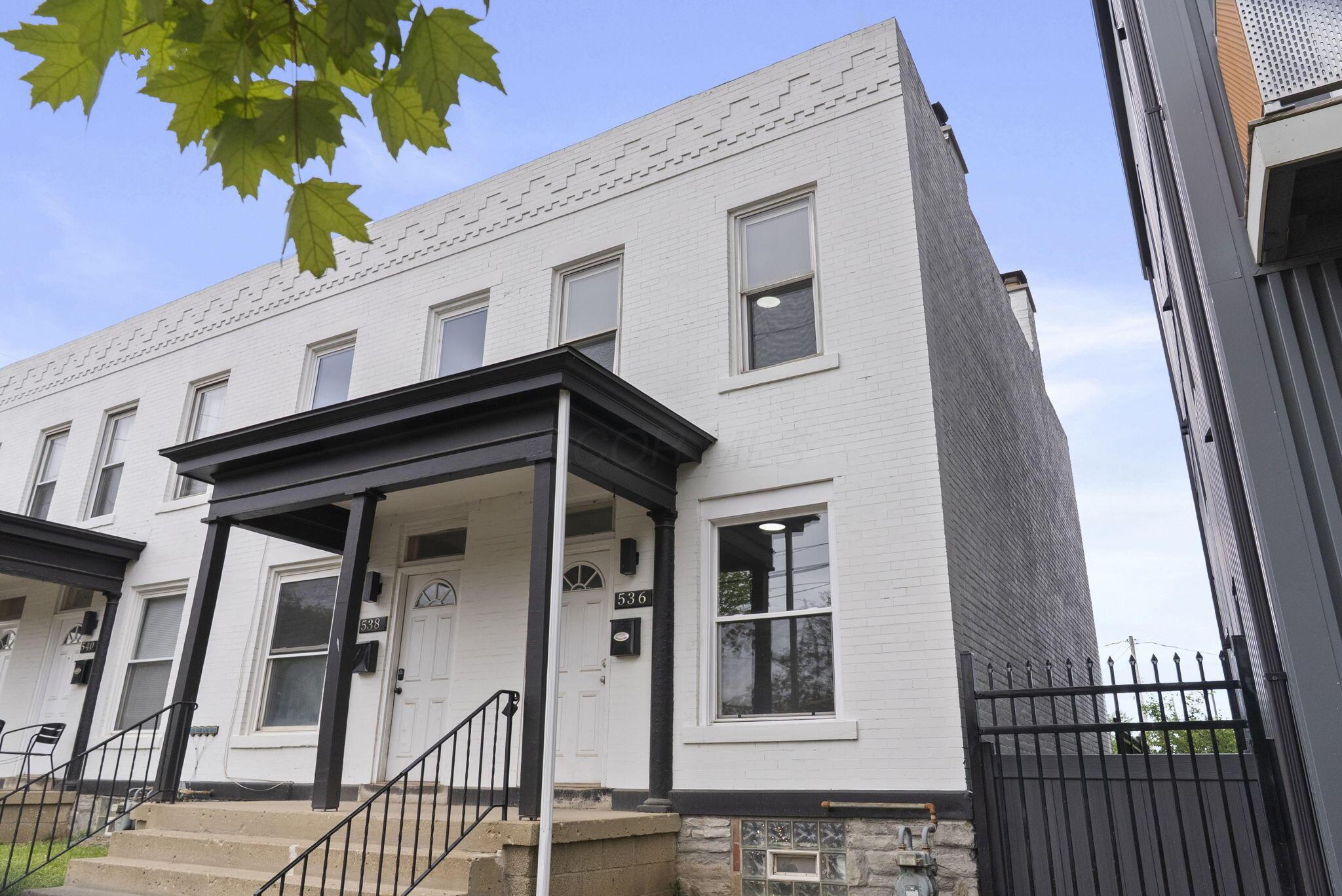 536 W Town Street