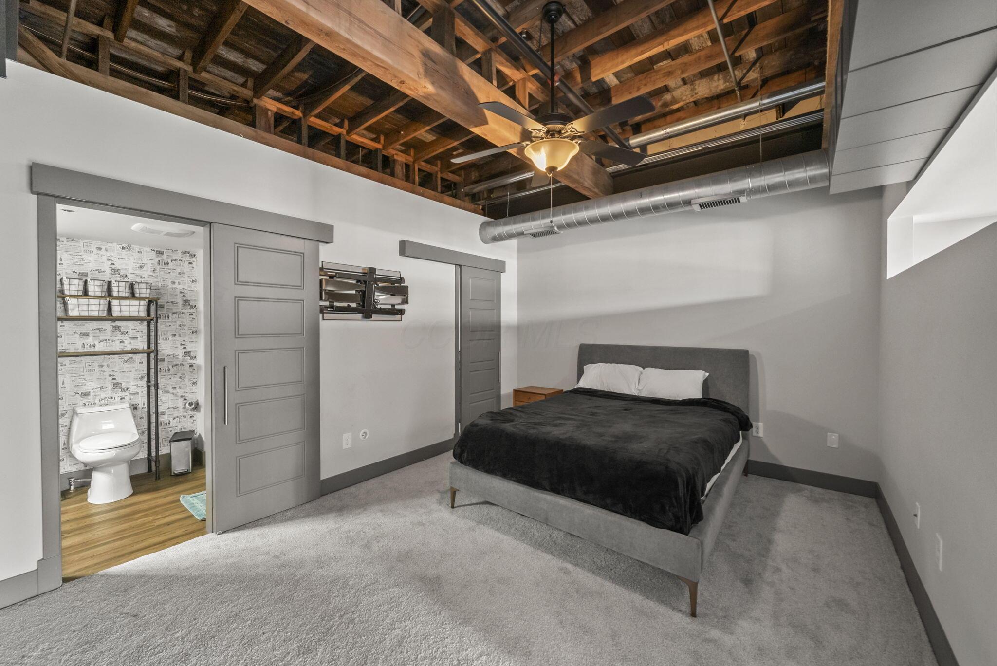 570 S Front Street, 308