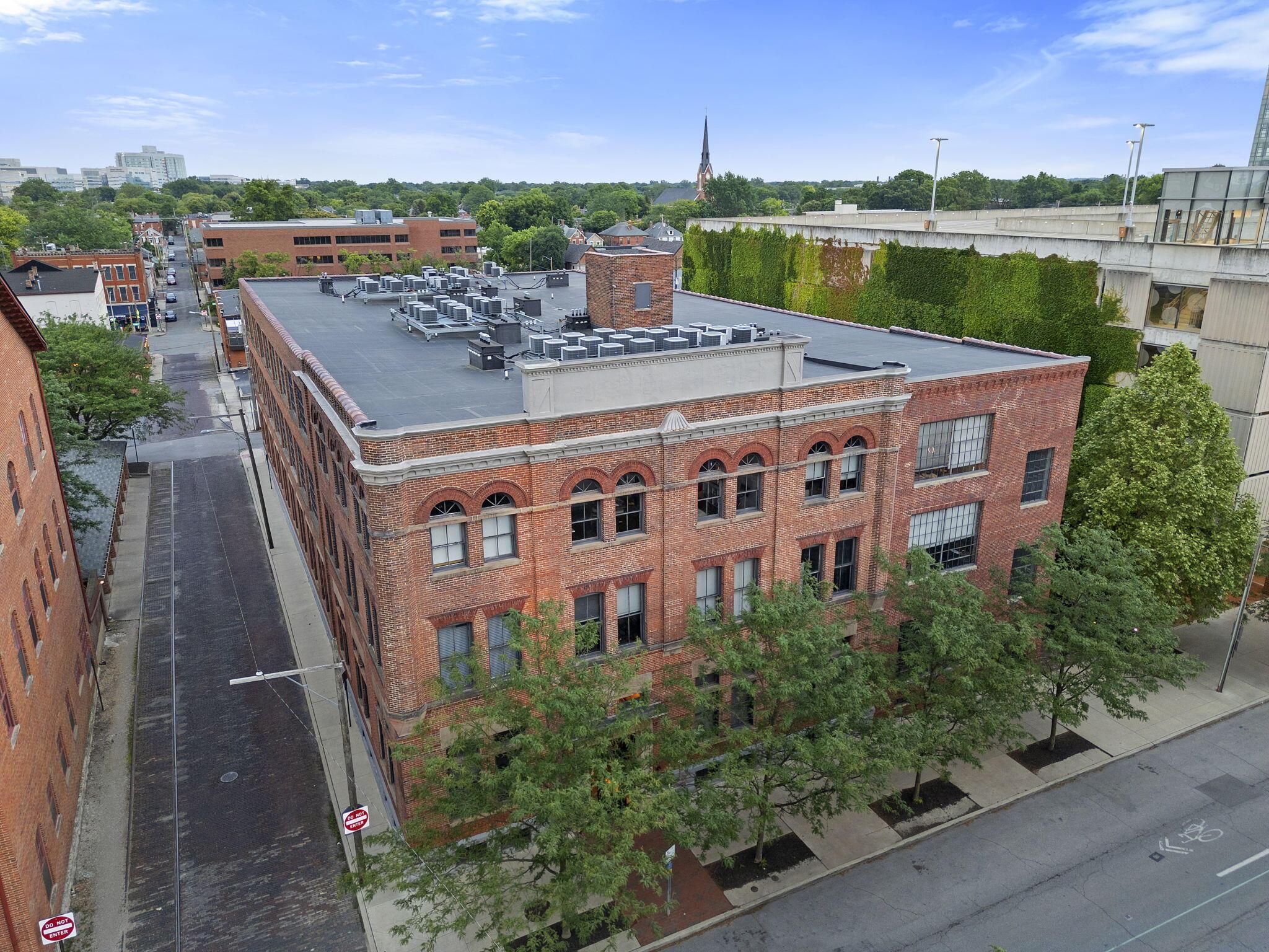 570 S Front Street, 308