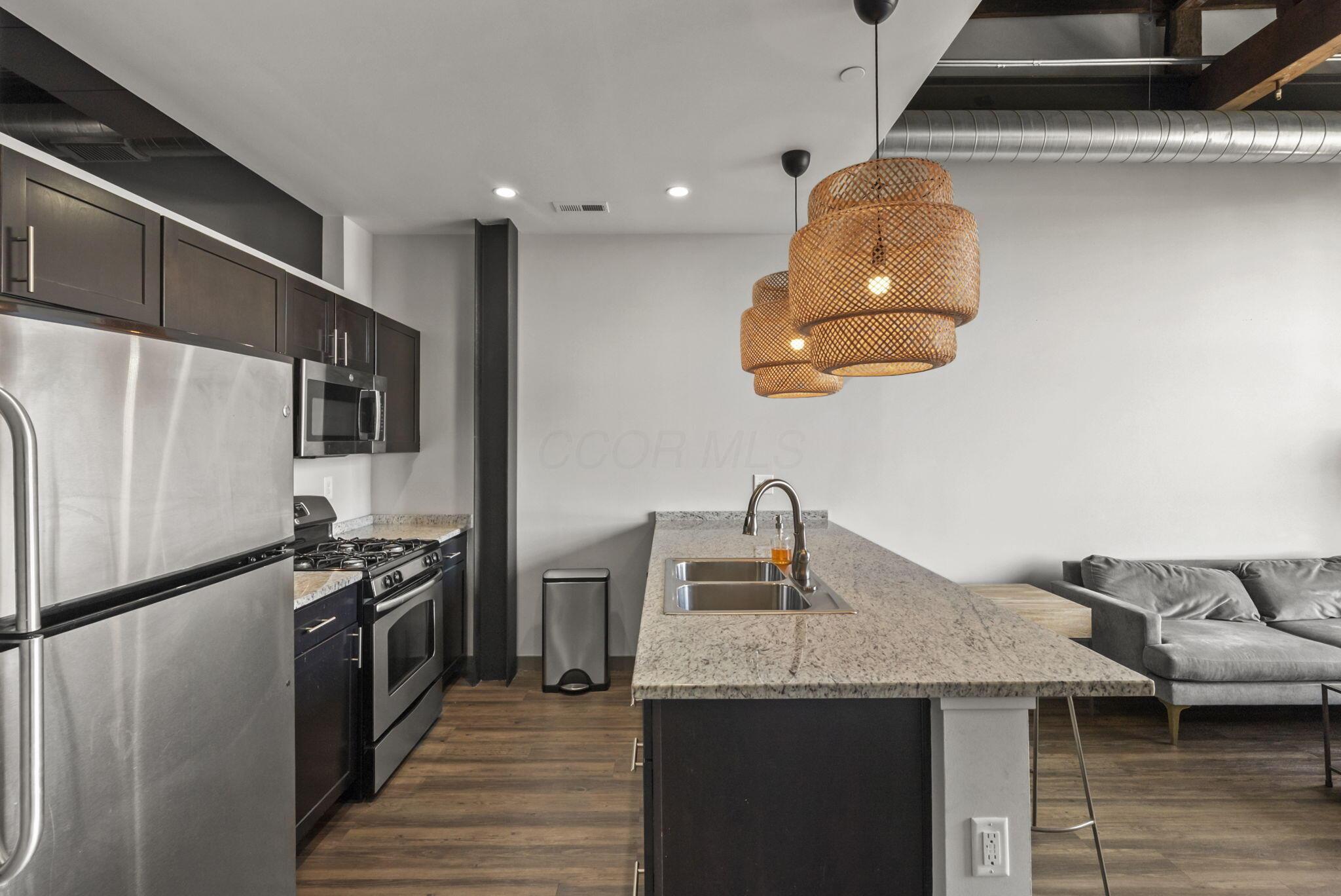 570 S Front Street, 308