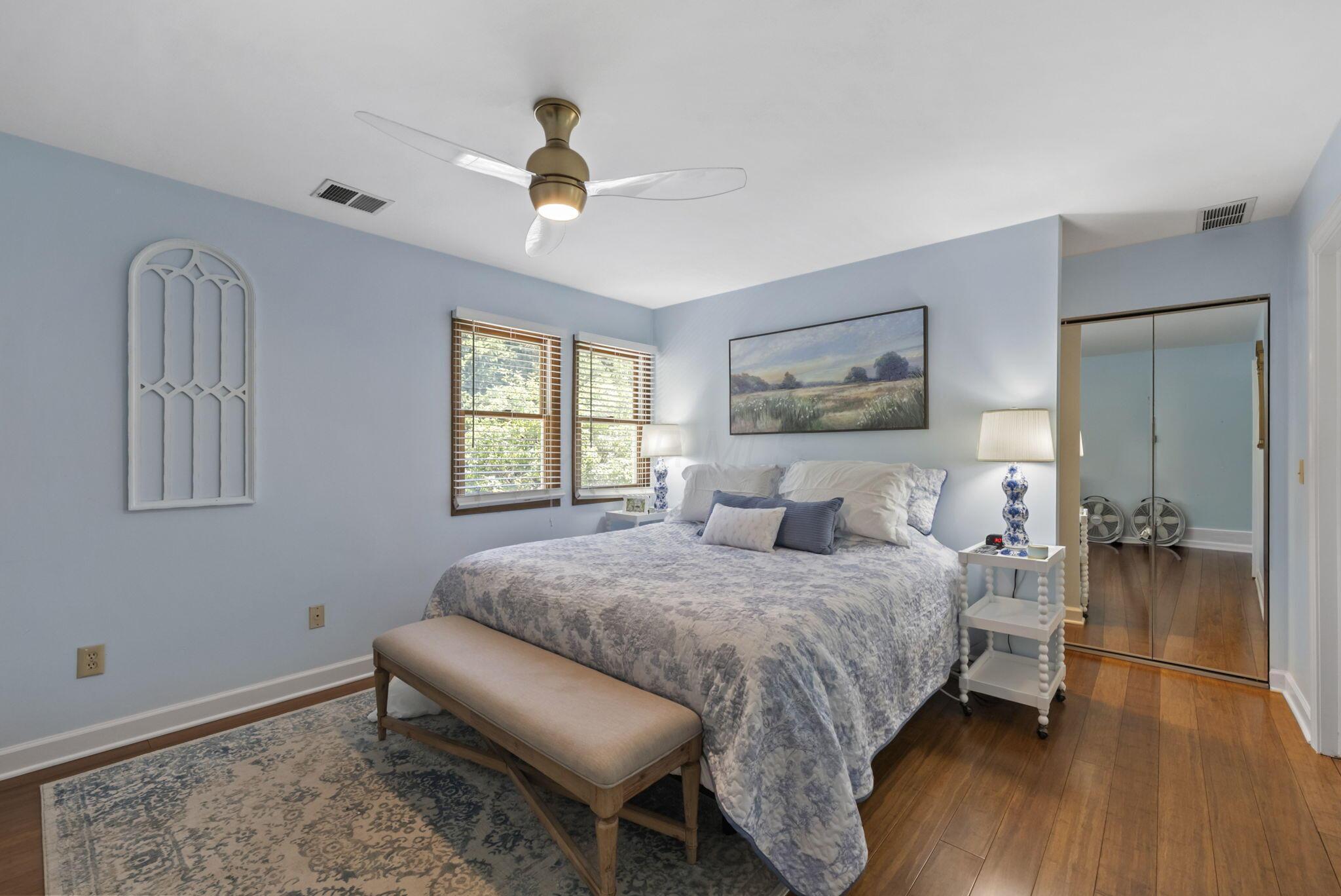 5784 Parkbridge Lane, 12-4