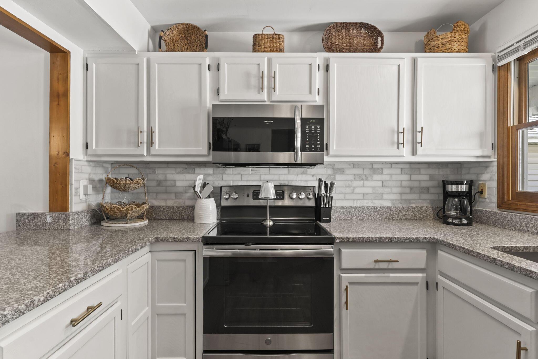 5784 Parkbridge Lane, 12-4