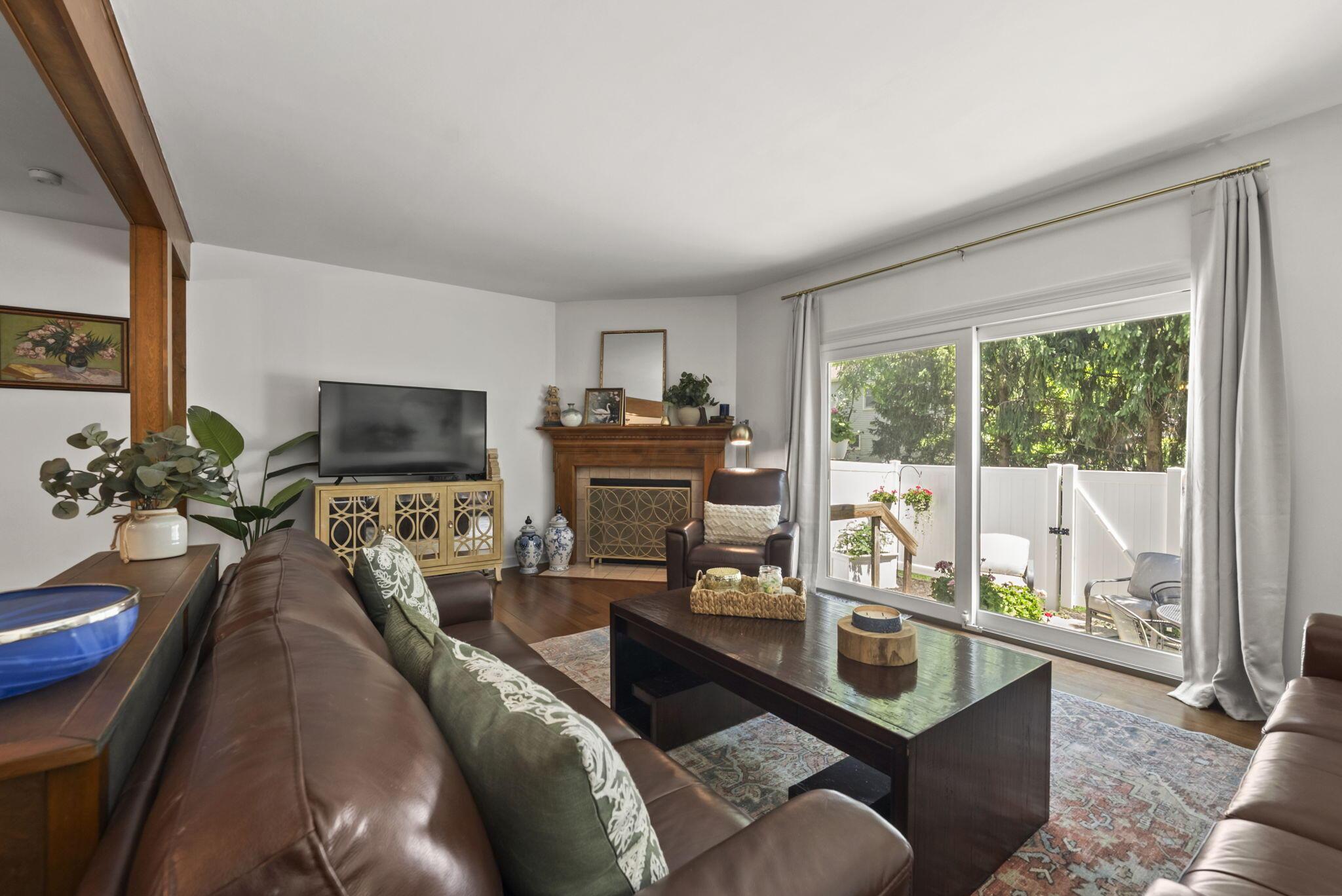 5784 Parkbridge Lane, 12-4