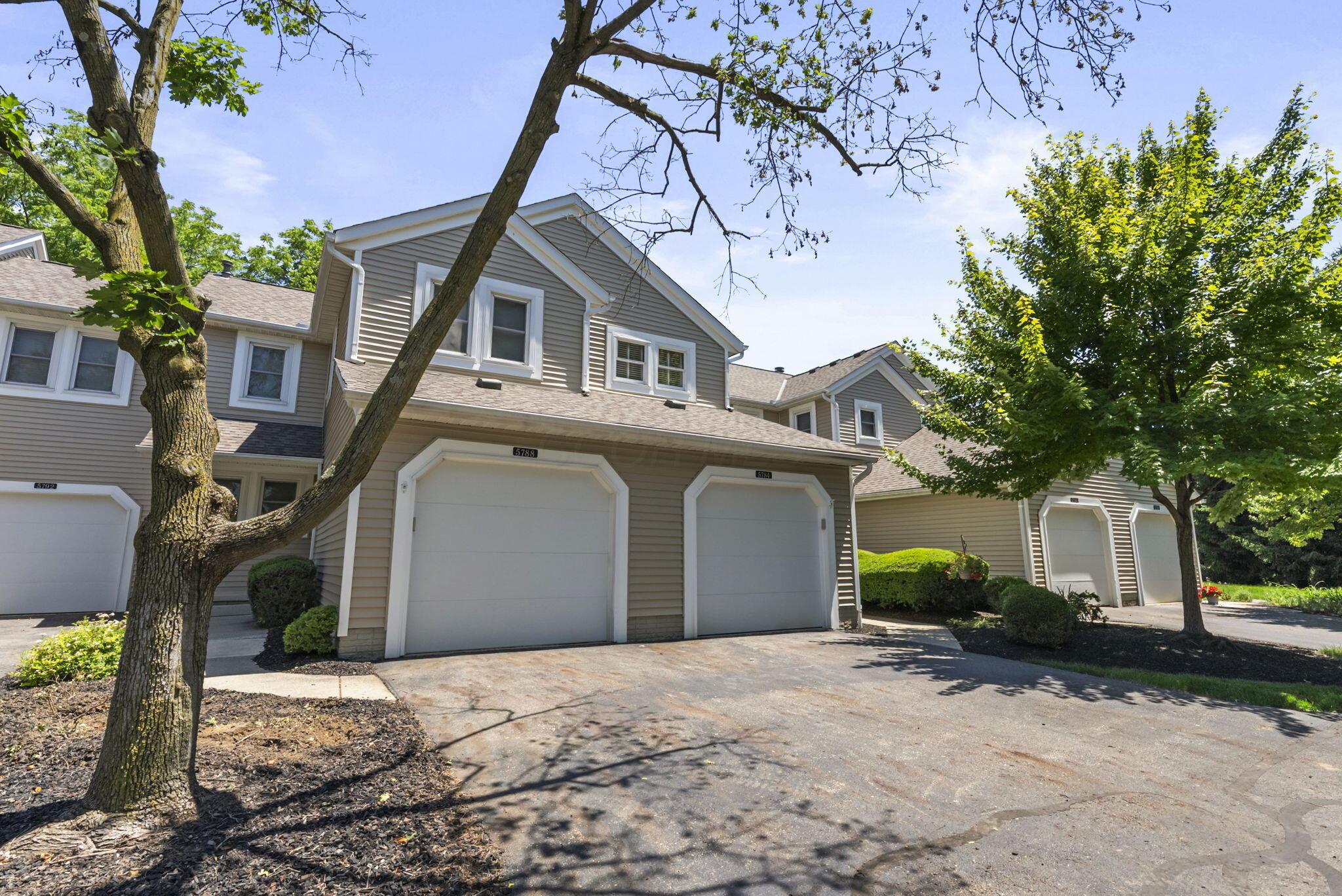 5784 Parkbridge Lane, 12-4