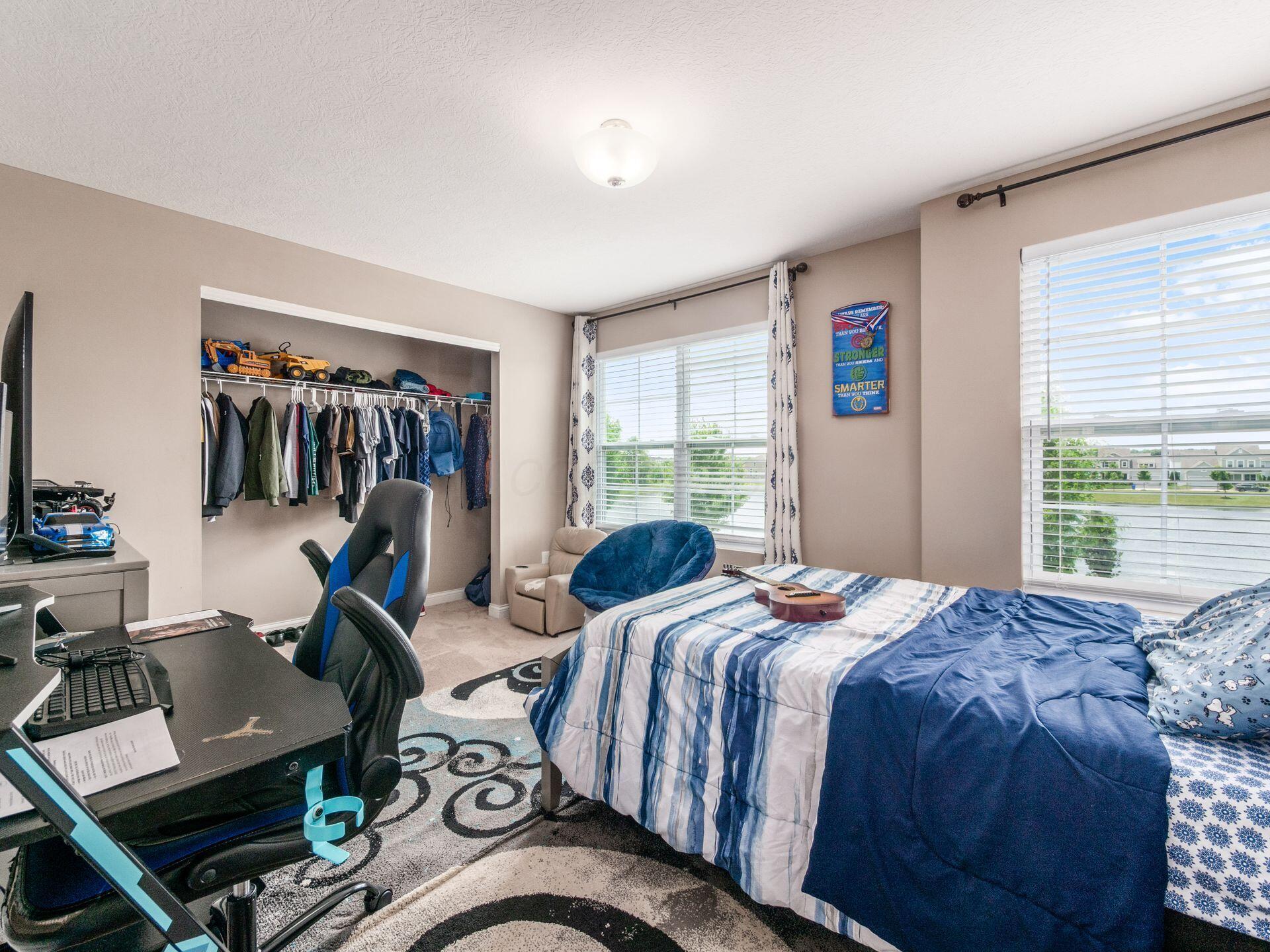 6856 Morningside Heights Place