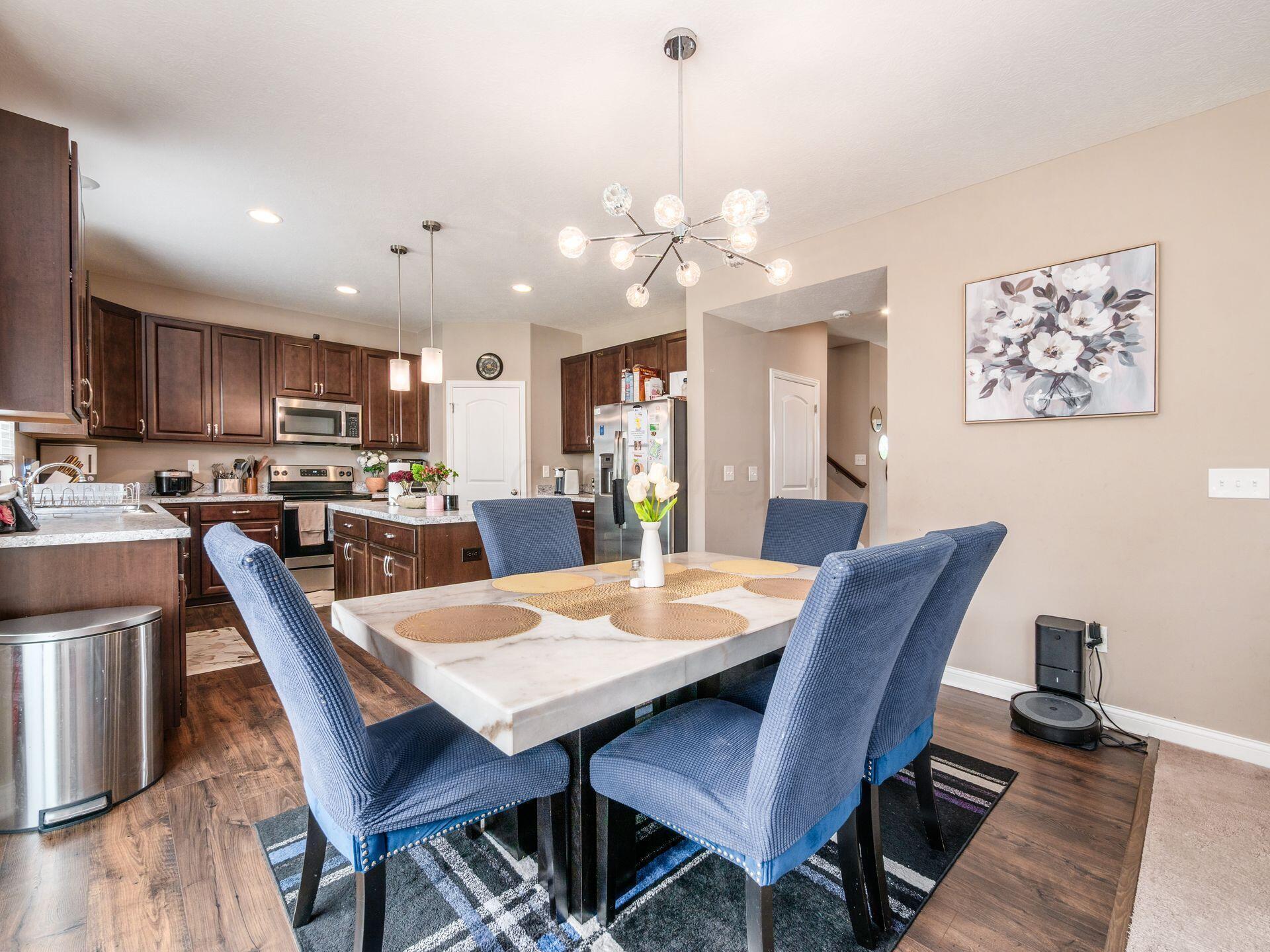 6856 Morningside Heights Place