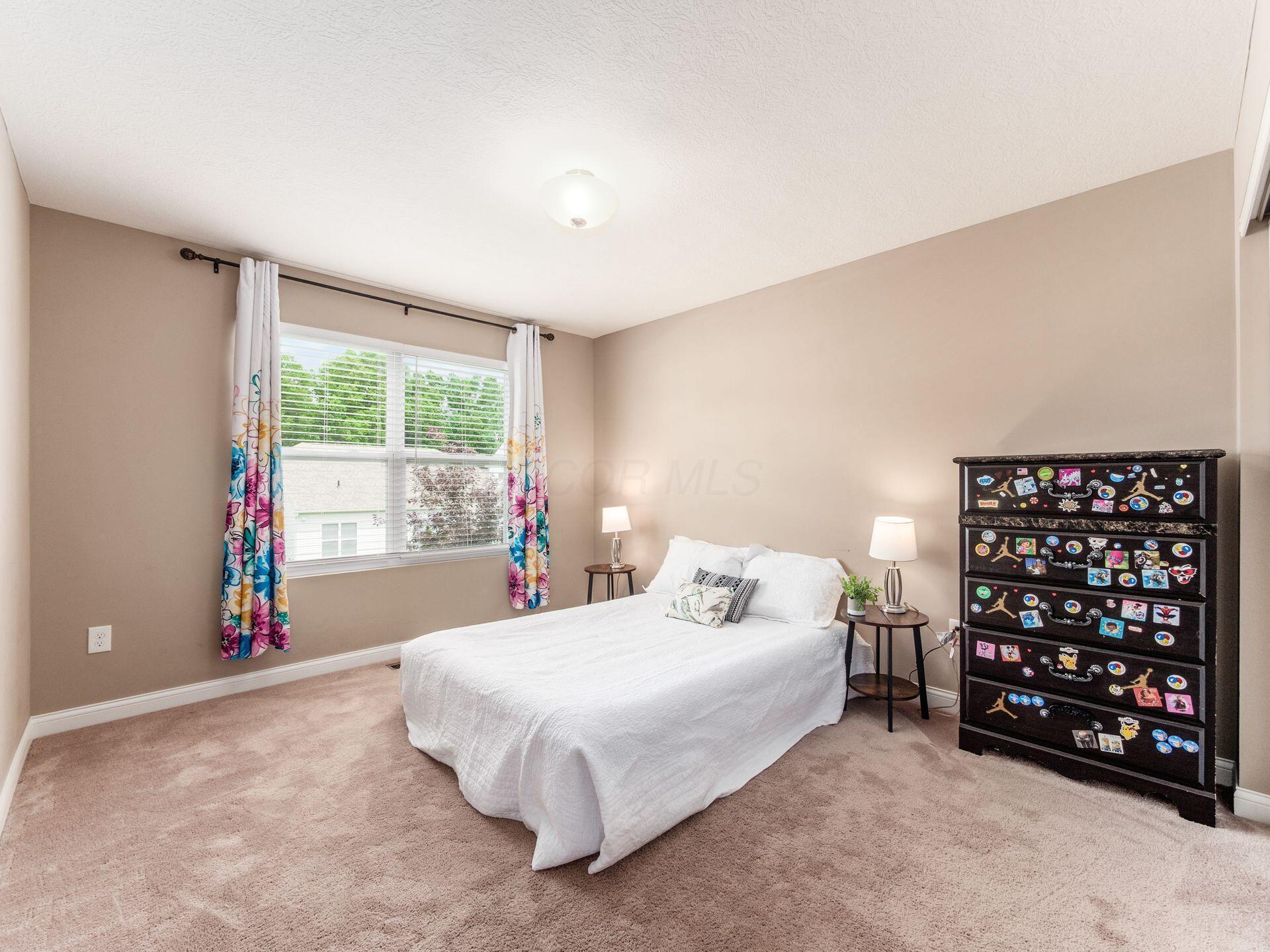 6856 Morningside Heights Place