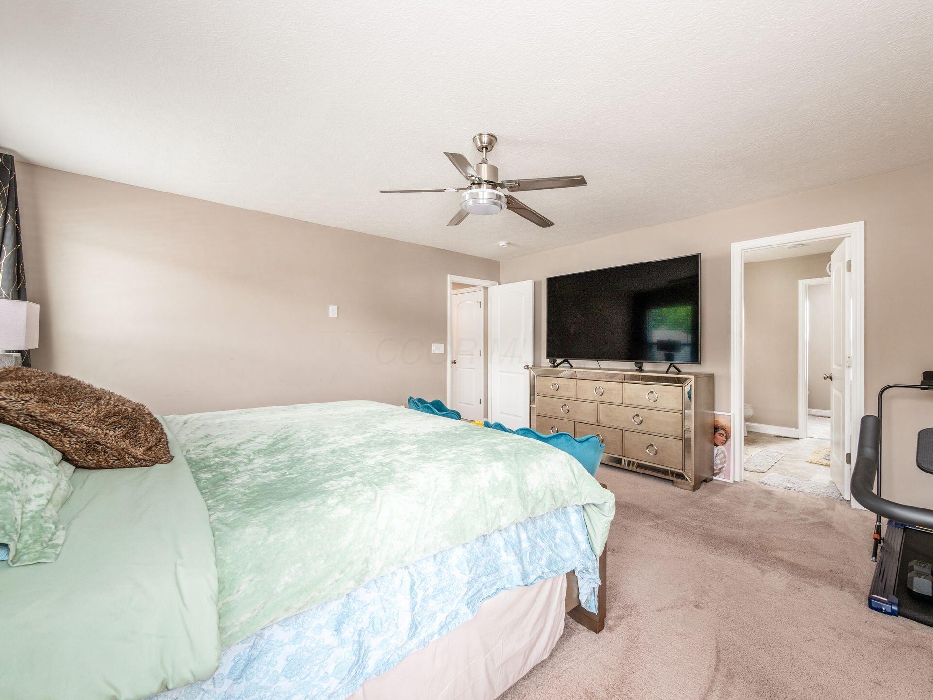 6856 Morningside Heights Place