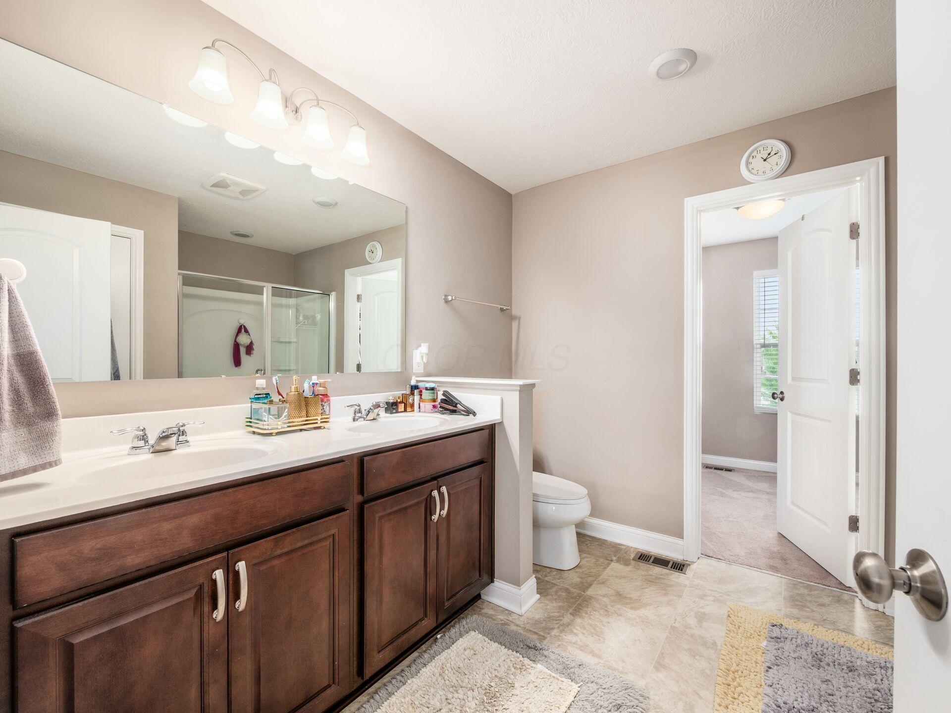 6856 Morningside Heights Place