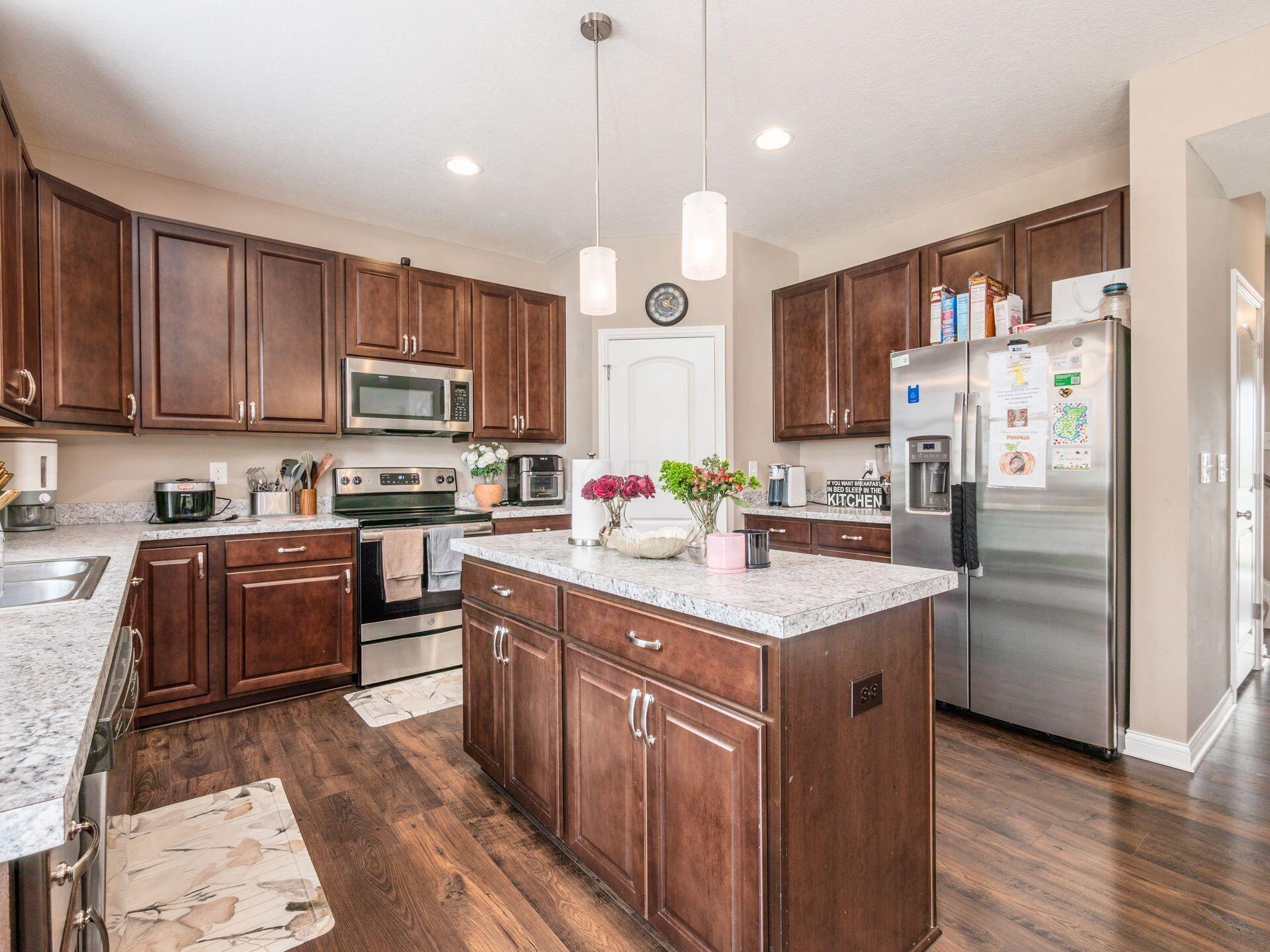 6856 Morningside Heights Place
